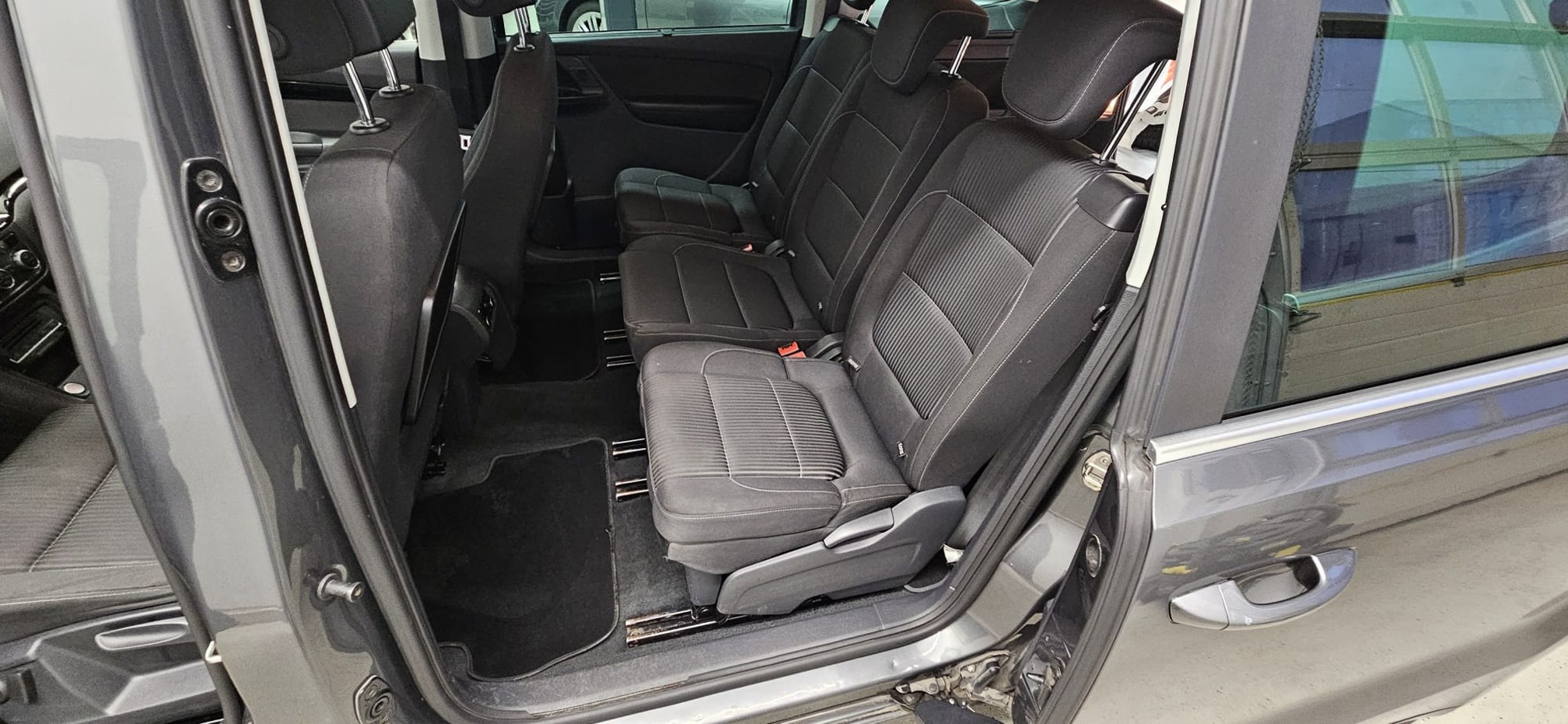 SEAT Alhambra2.0TDI 4M — zdjęcie 8