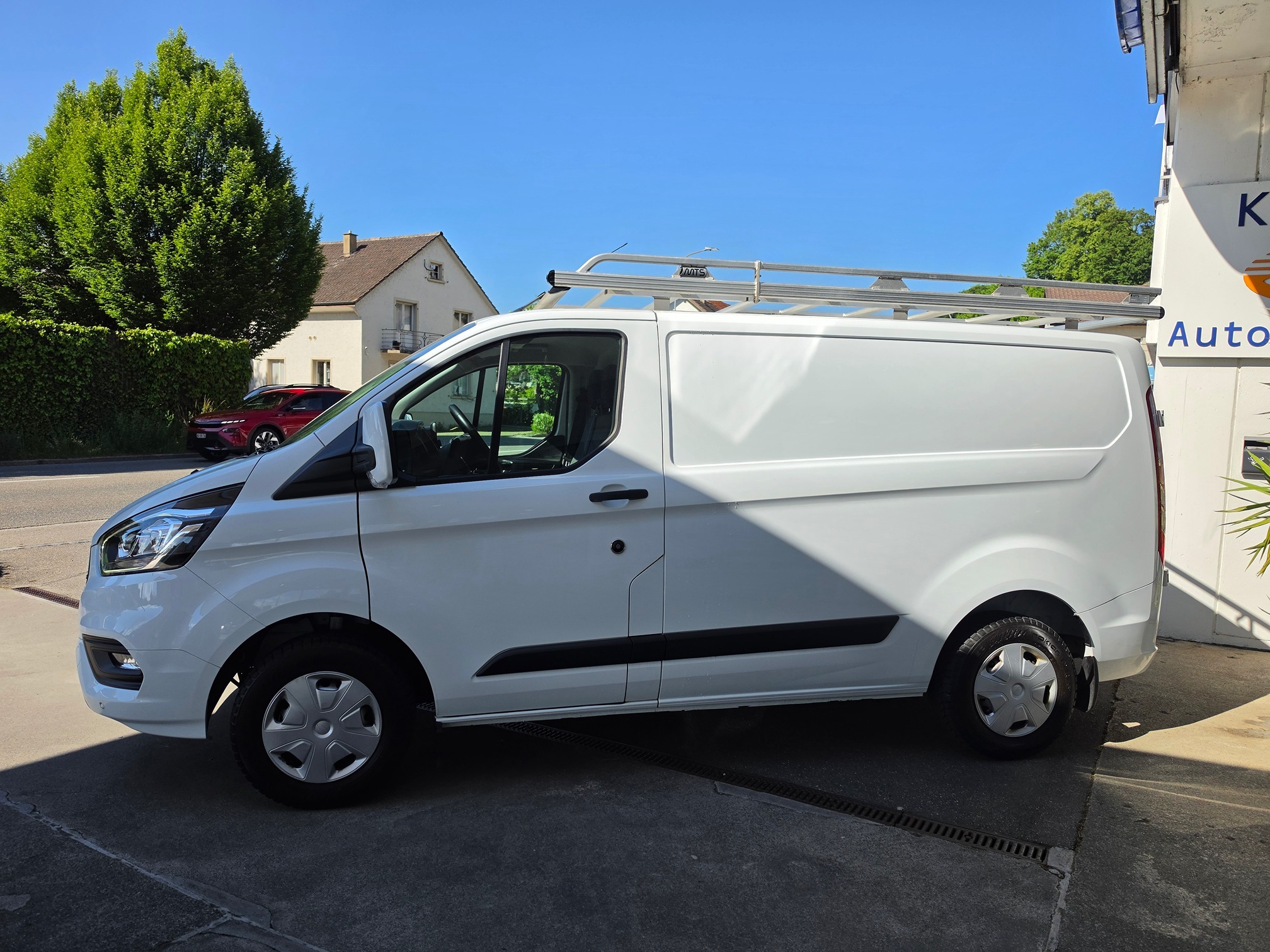 FORD Transit Custom — zdjęcie 2