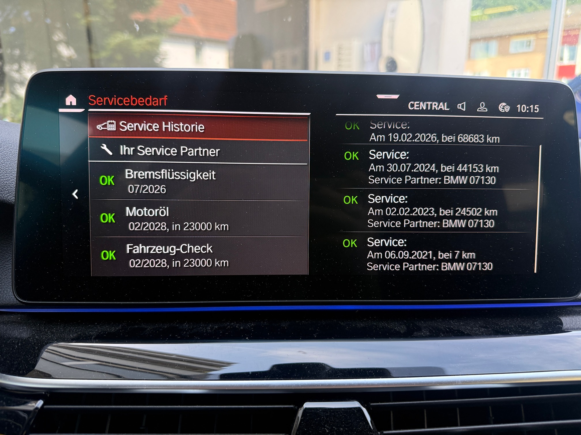 BMW 530d xDrive — zdjęcie 12