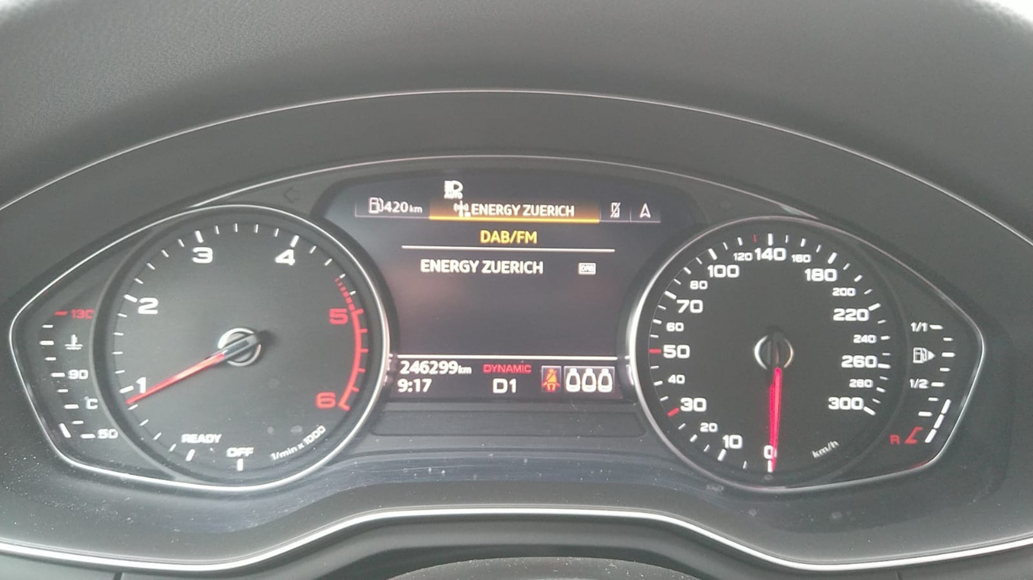AUDI A4 allroad quattro — zdjęcie 14