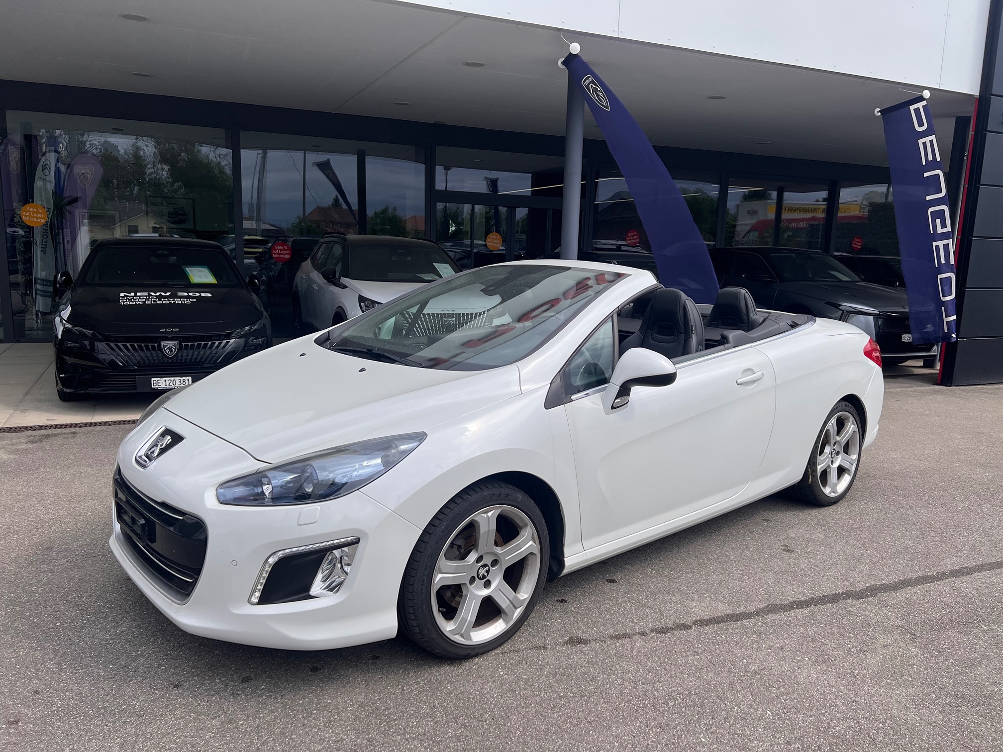 PEUGEOT 308 CC 1.6i Turbo — zdjęcie 5