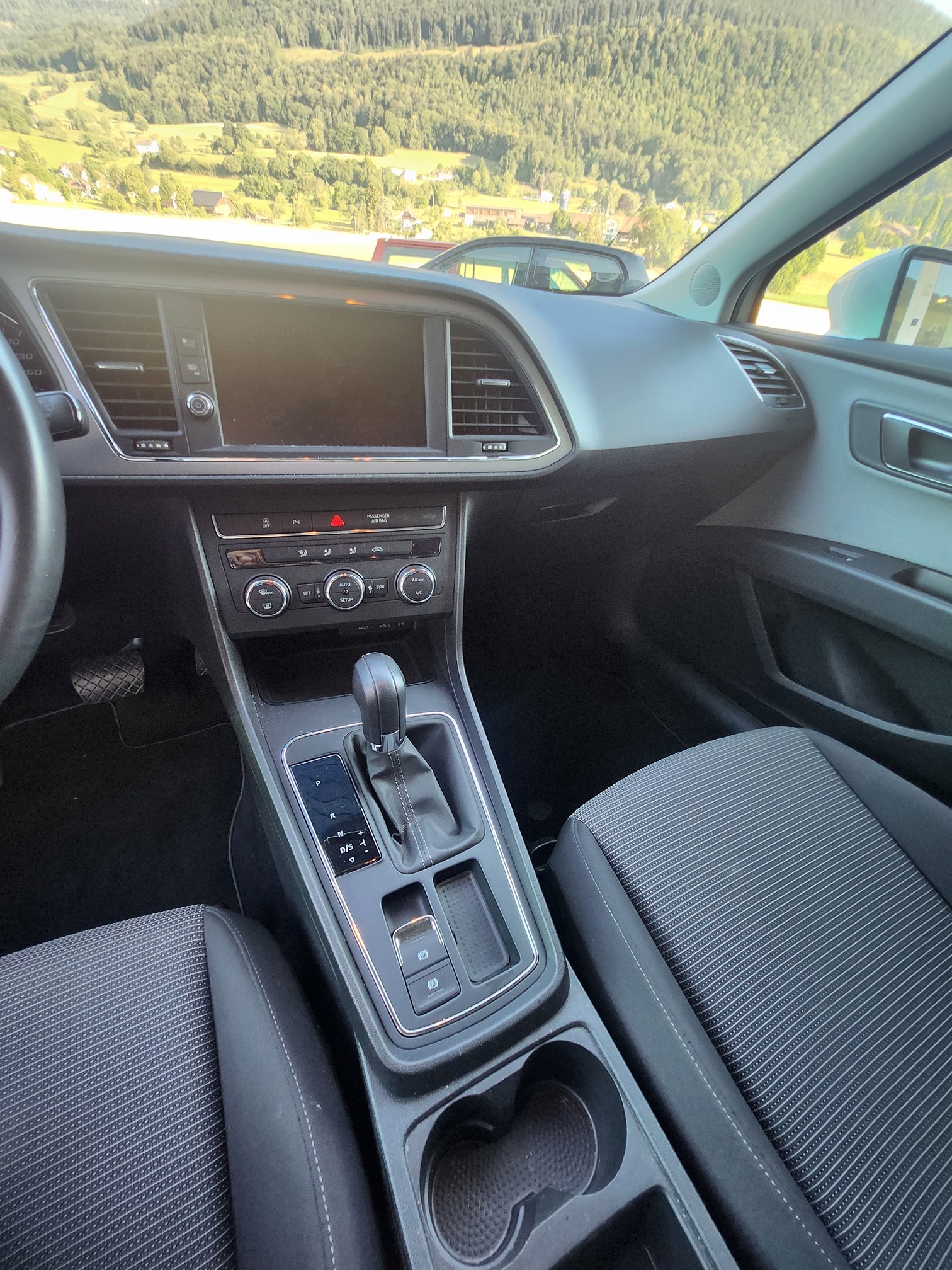 SEAT Leon 1.4 TGI ST — zdjęcie 7