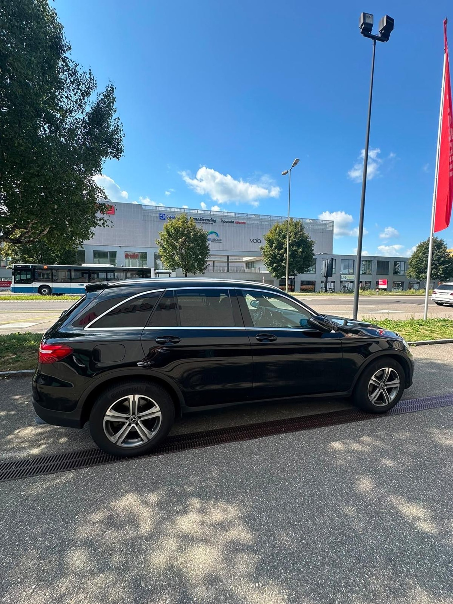 MERCEDES-BENZ GLC 220d EC — zdjęcie 2