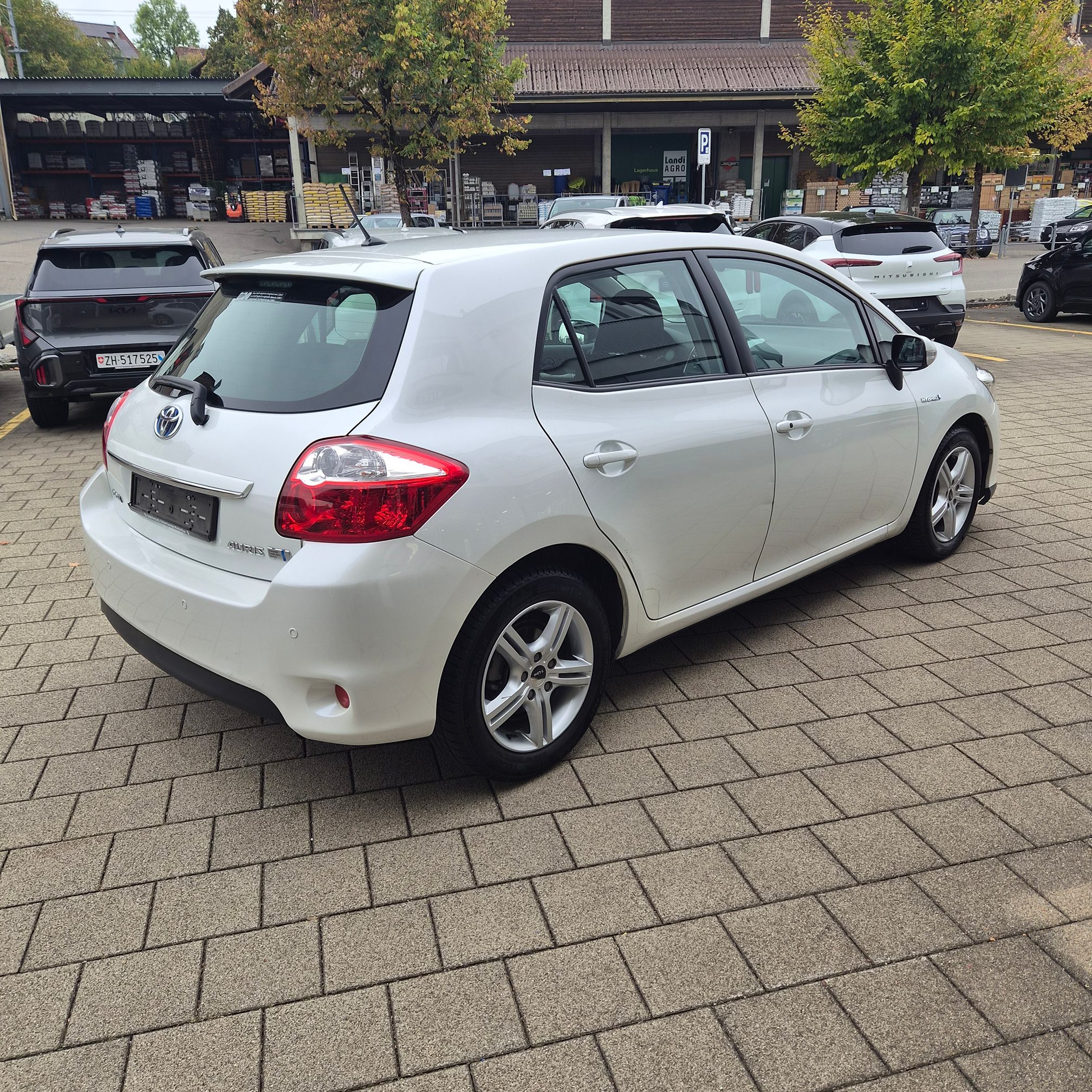 TOYOTA Auris HSD — zdjęcie 6