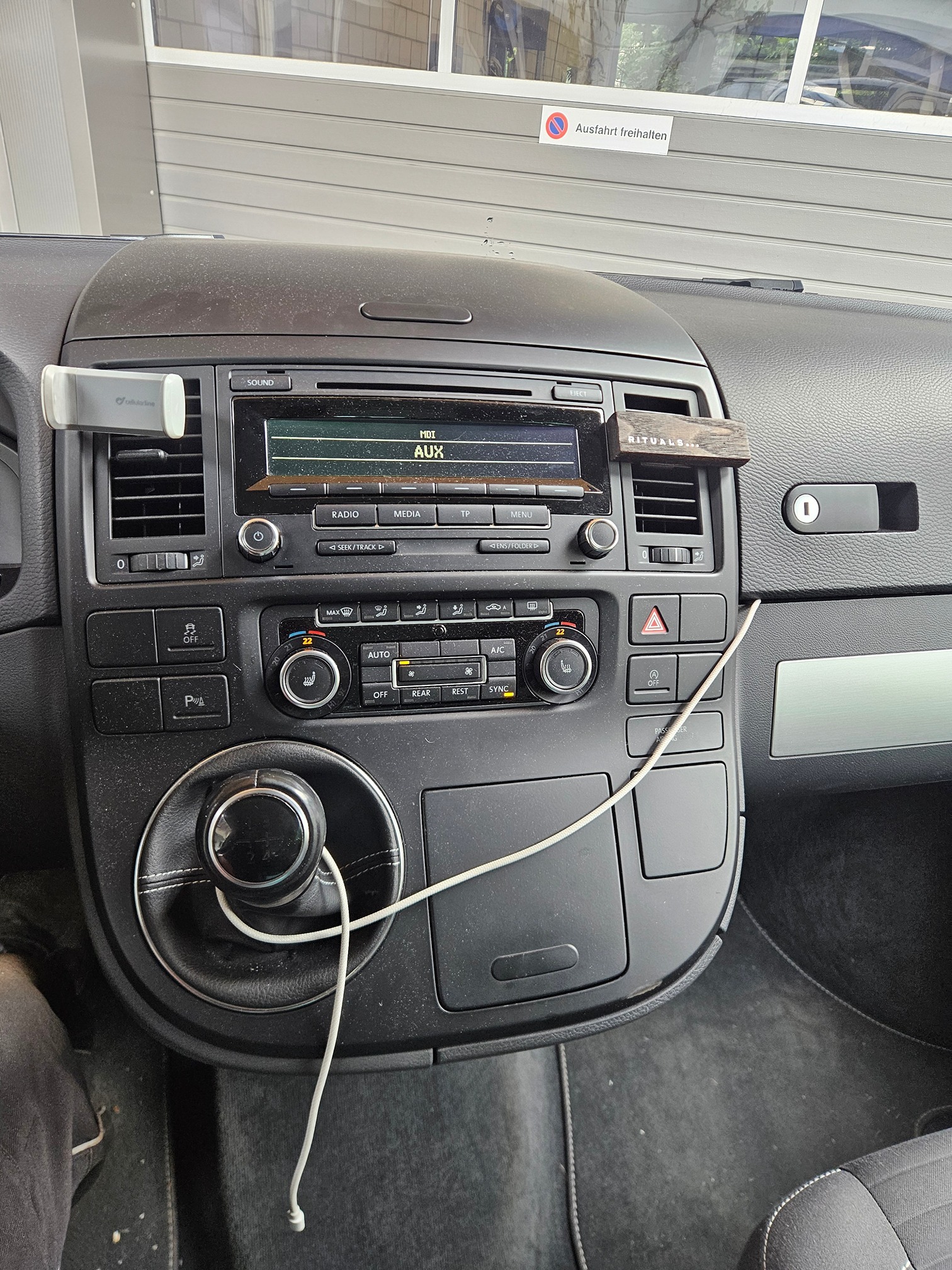 VW T5 Multi.D 4M BMT — zdjęcie 12