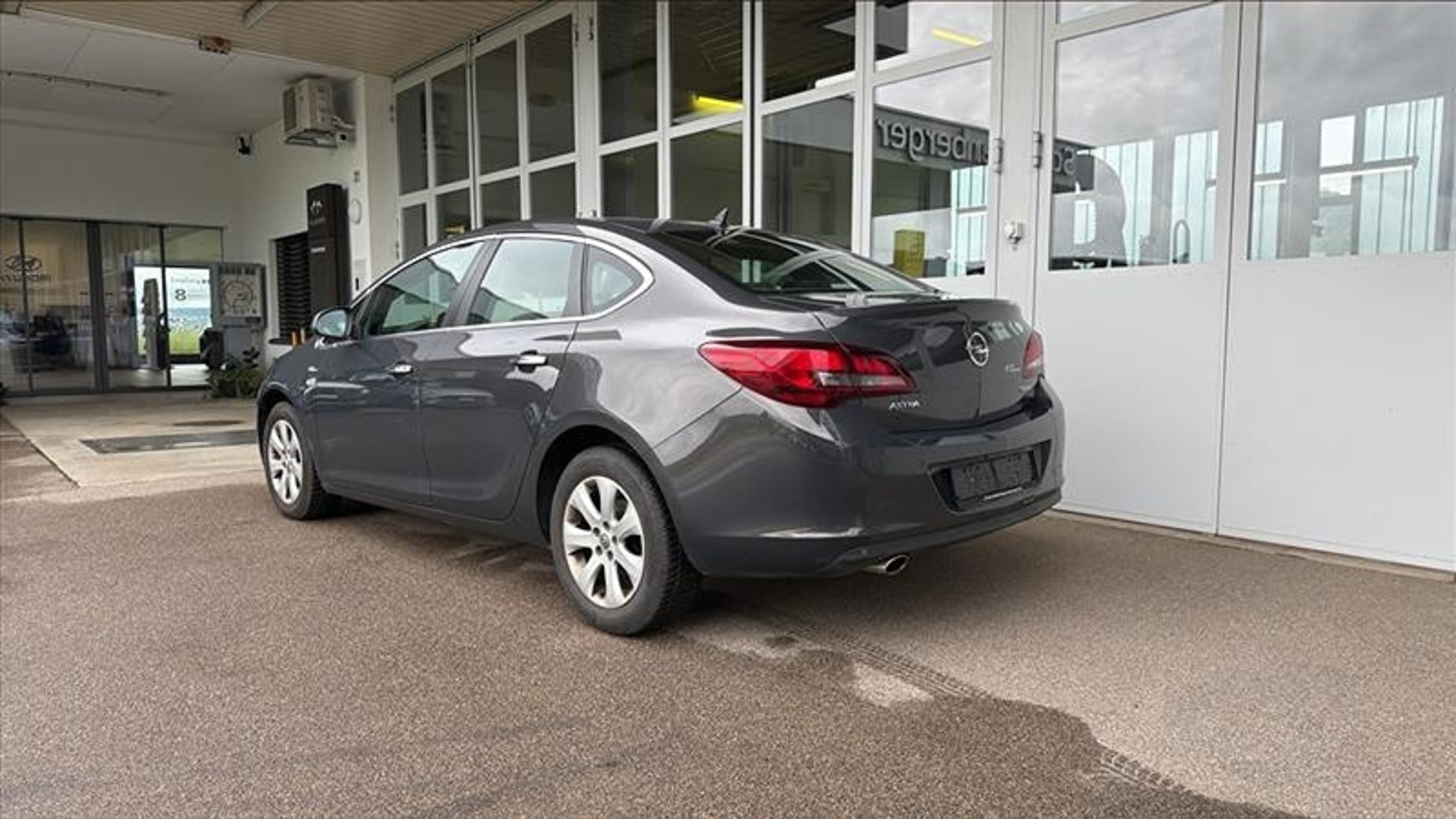OPEL Astra J 14NET NB — zdjęcie 3