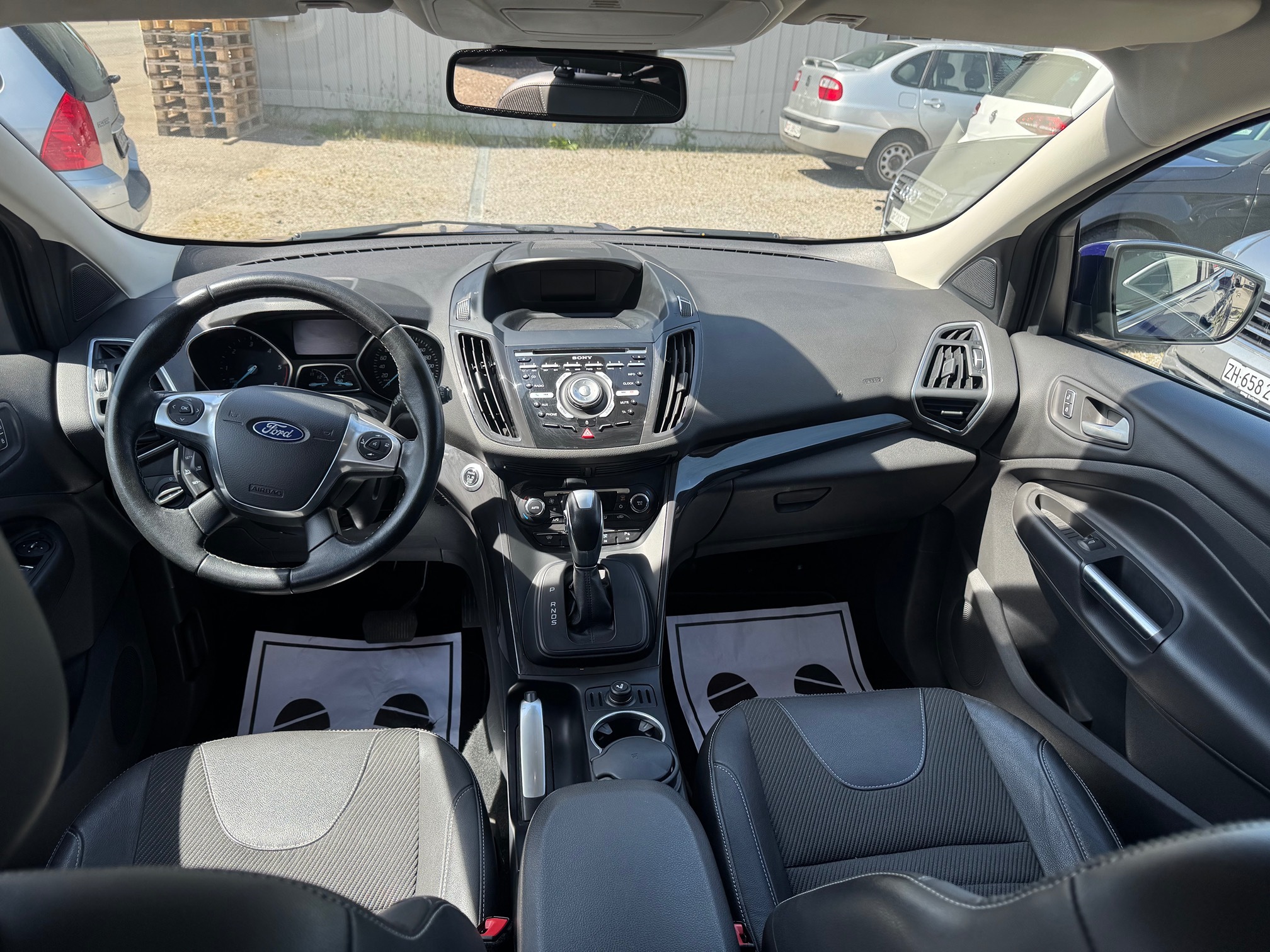 FORD Kuga 2.0 TDCi 4x4 — zdjęcie 6