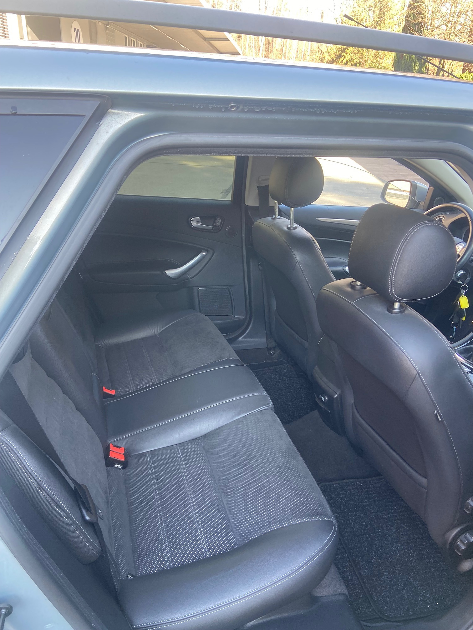 FORD Mondeo 2.5 Turbo — zdjęcie 7