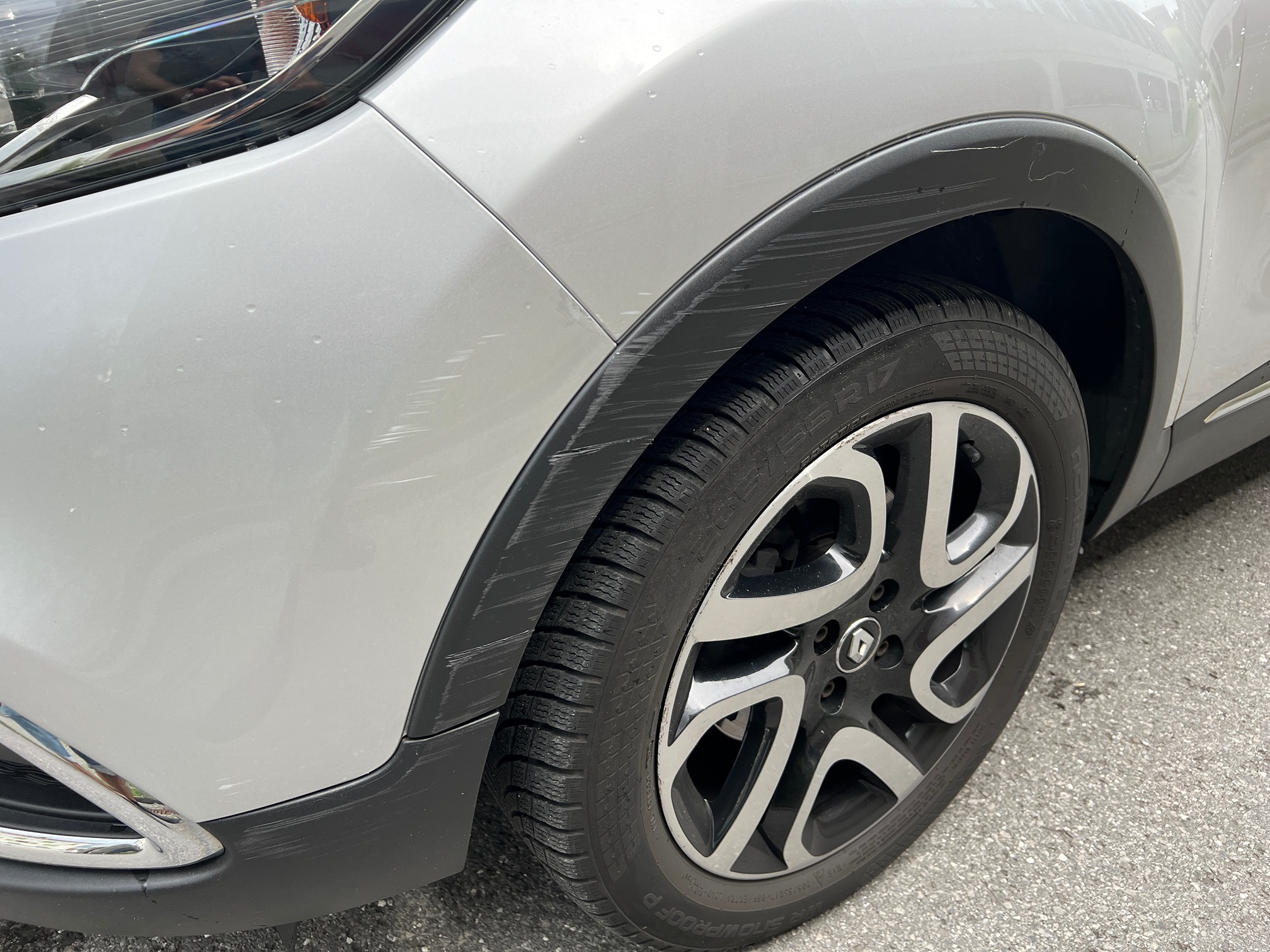 RENAULT Captur 120EDC — zdjęcie 11