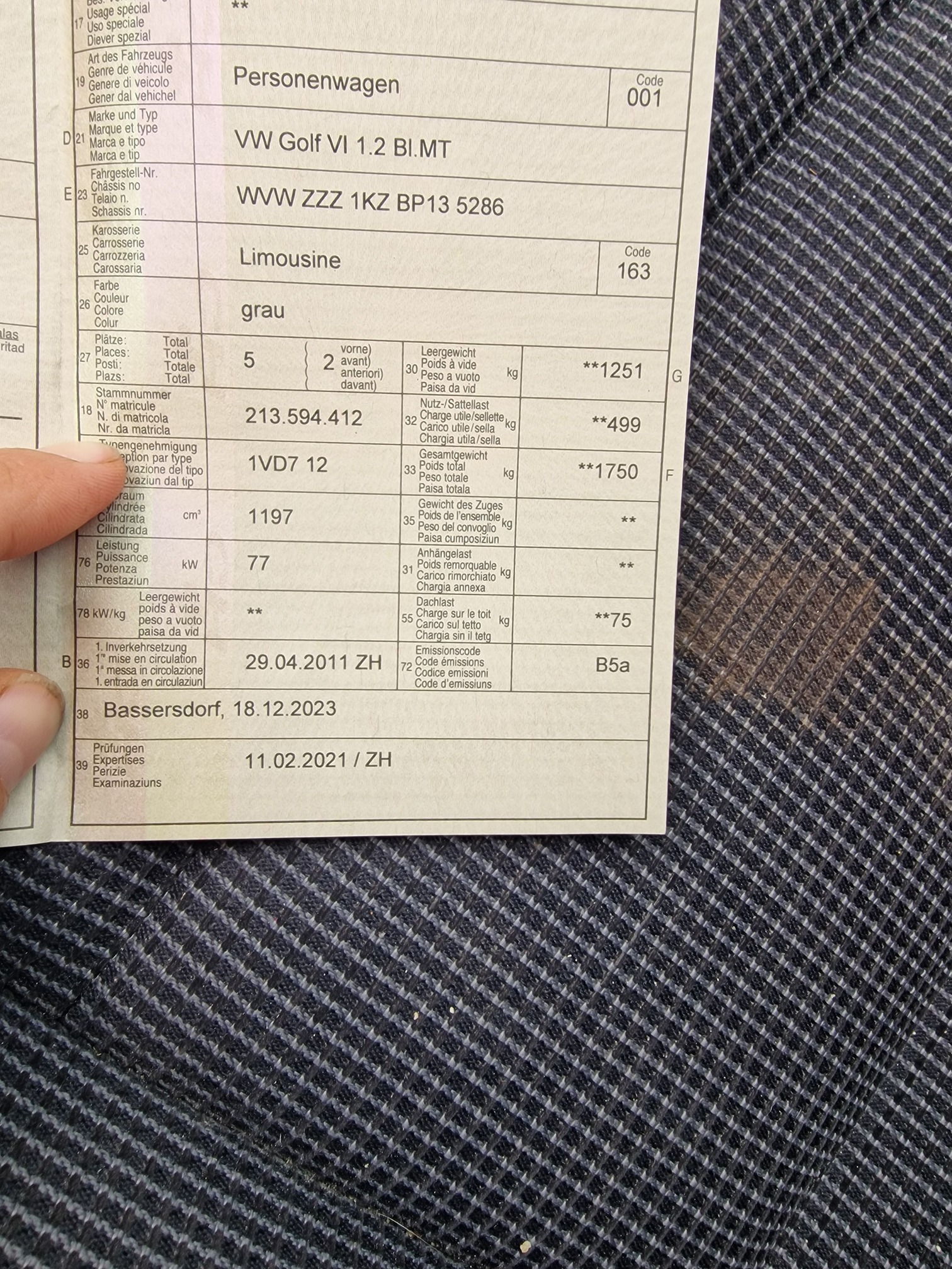 VW Golf VI 1.2 Bl.MT — zdjęcie 11