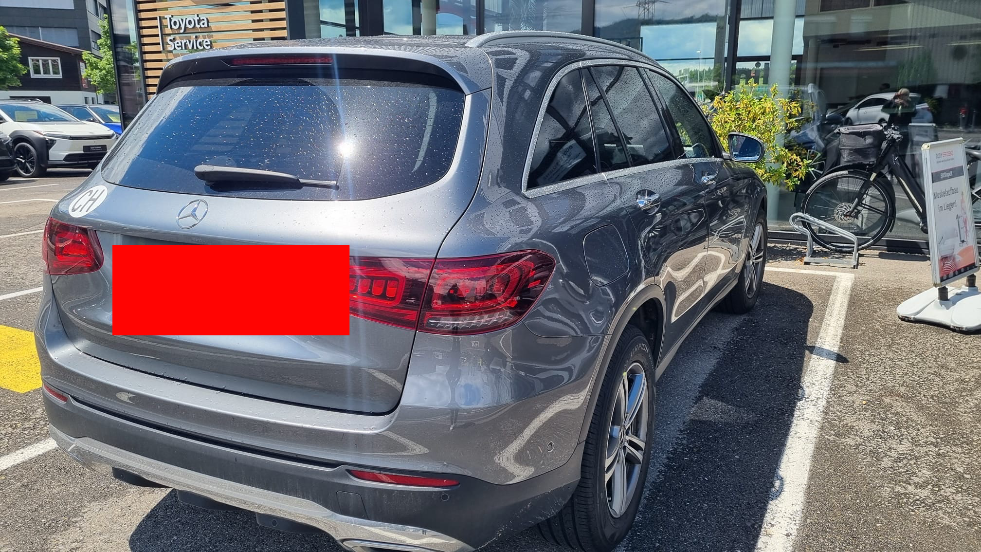 MERCEDES-BENZ GLC 300 — zdjęcie 3