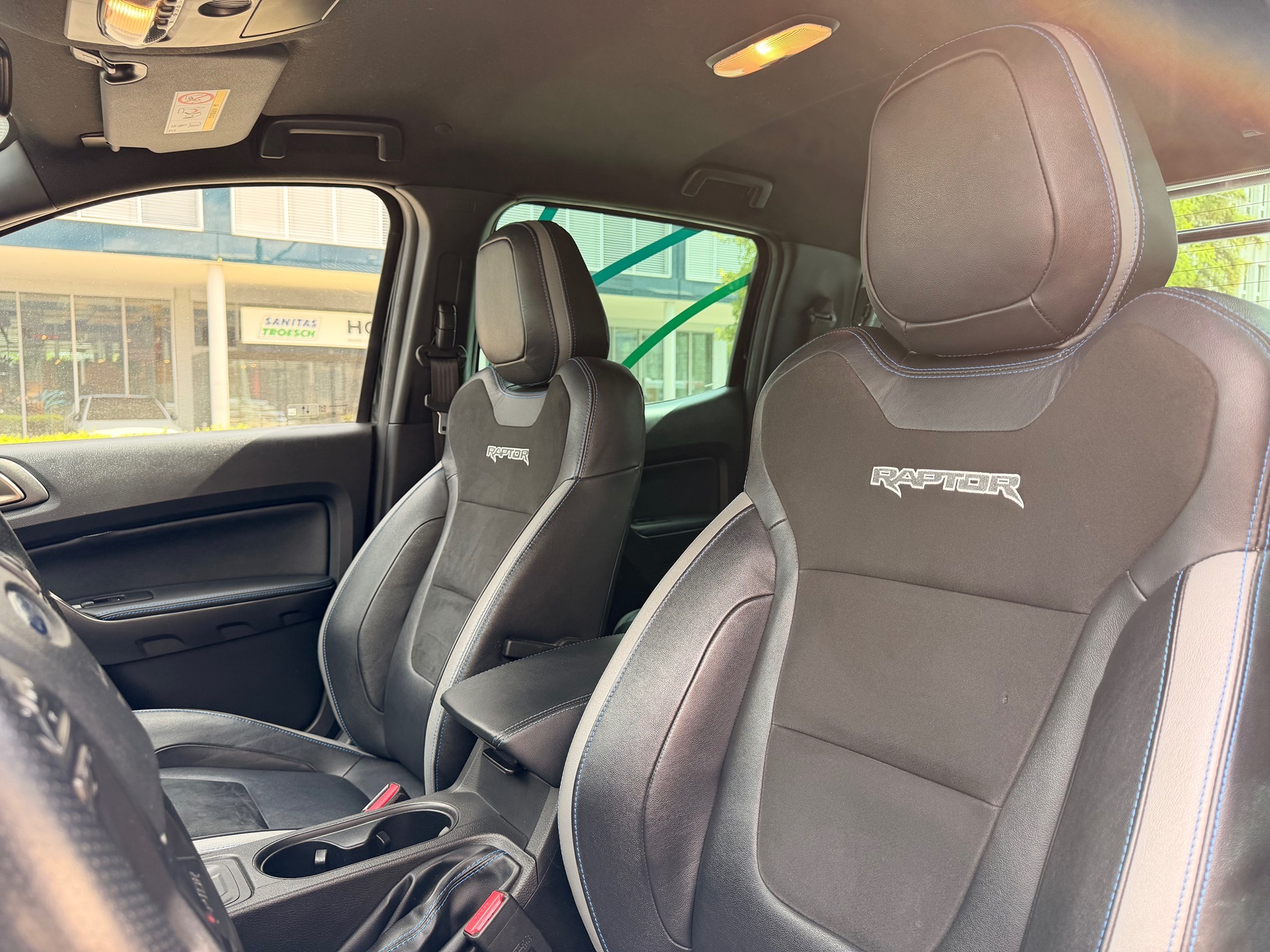 FORD Ranger 2.0TDCi4x4 — zdjęcie 14