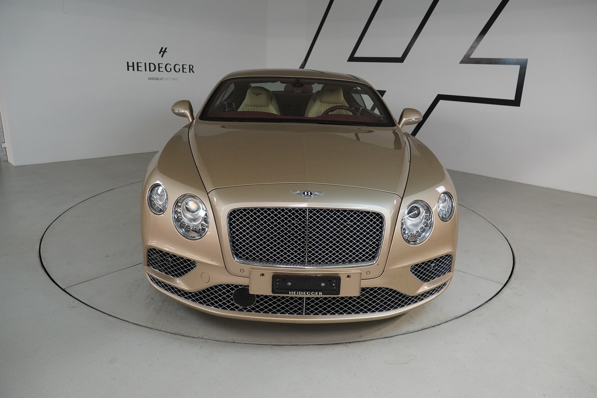 BENTLEY Continental GT — zdjęcie 1