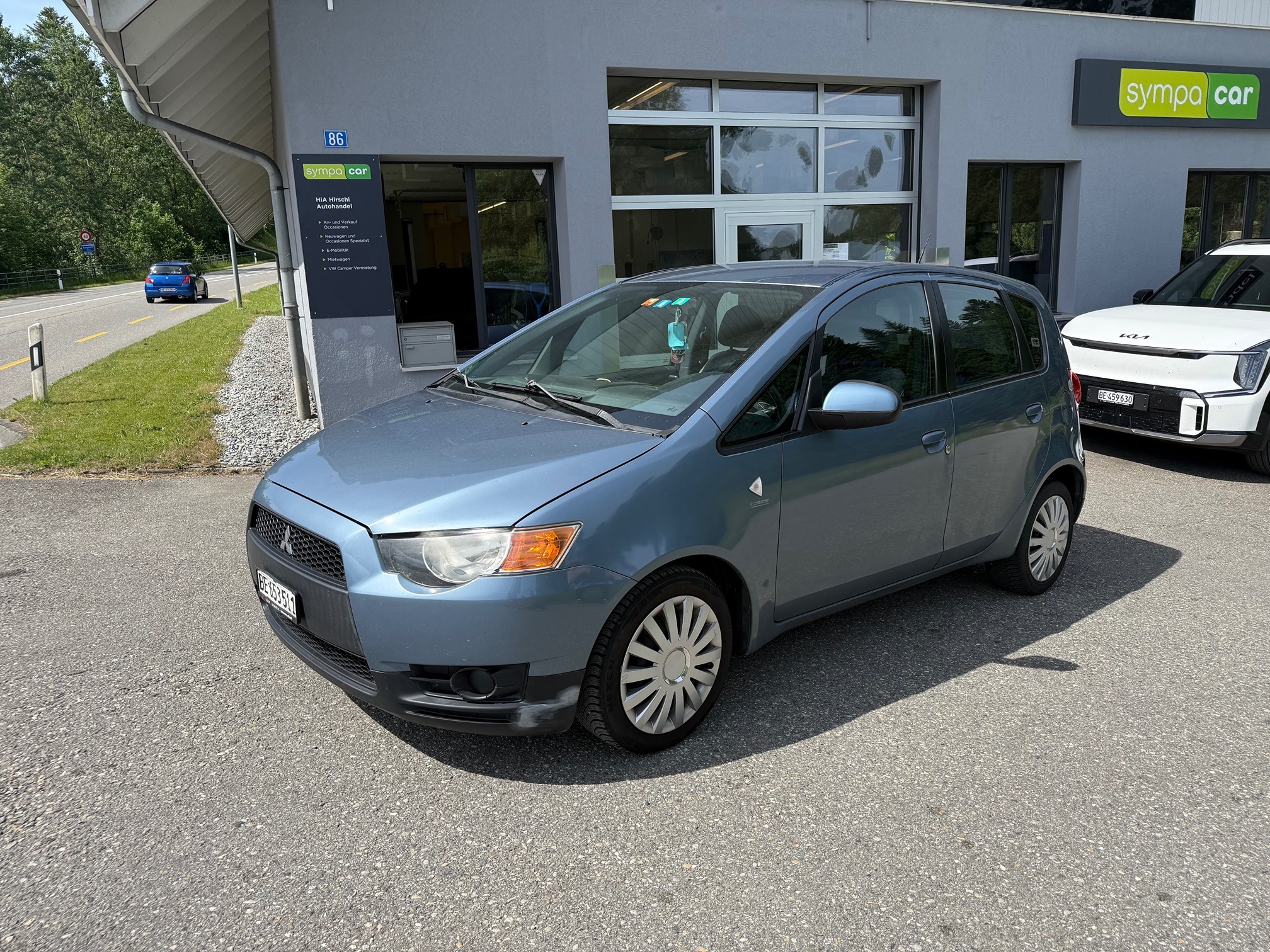 MITSUBISHI Colt 1.3 — zdjęcie 1
