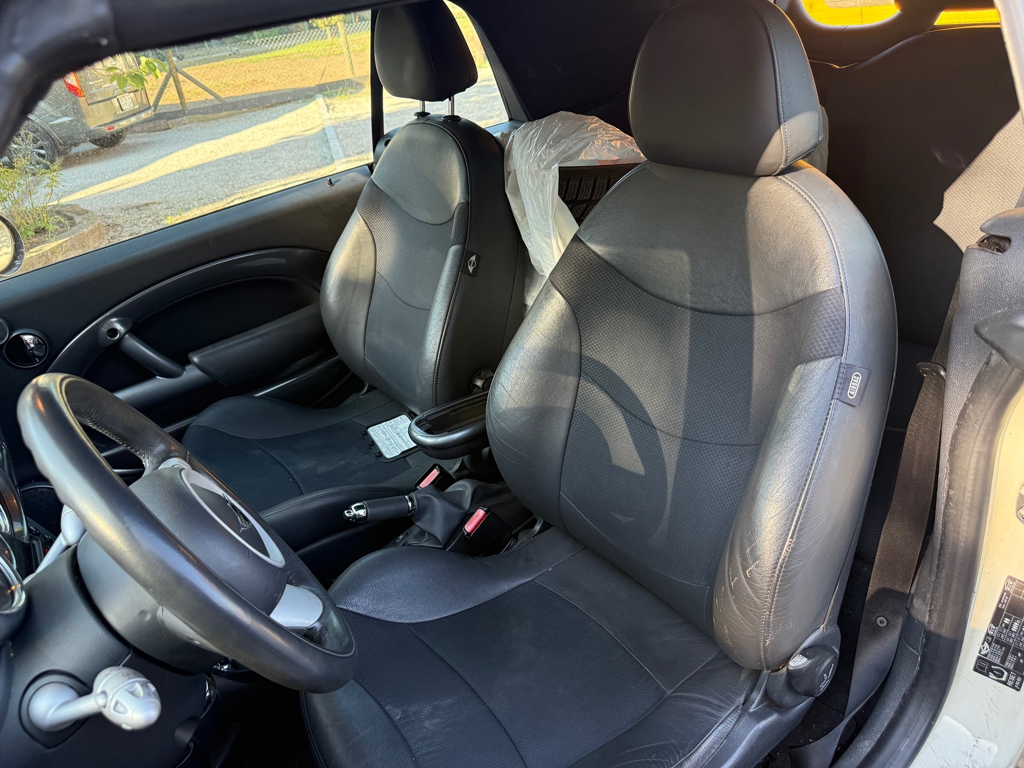 MINI Cooper Cabrio — zdjęcie 8