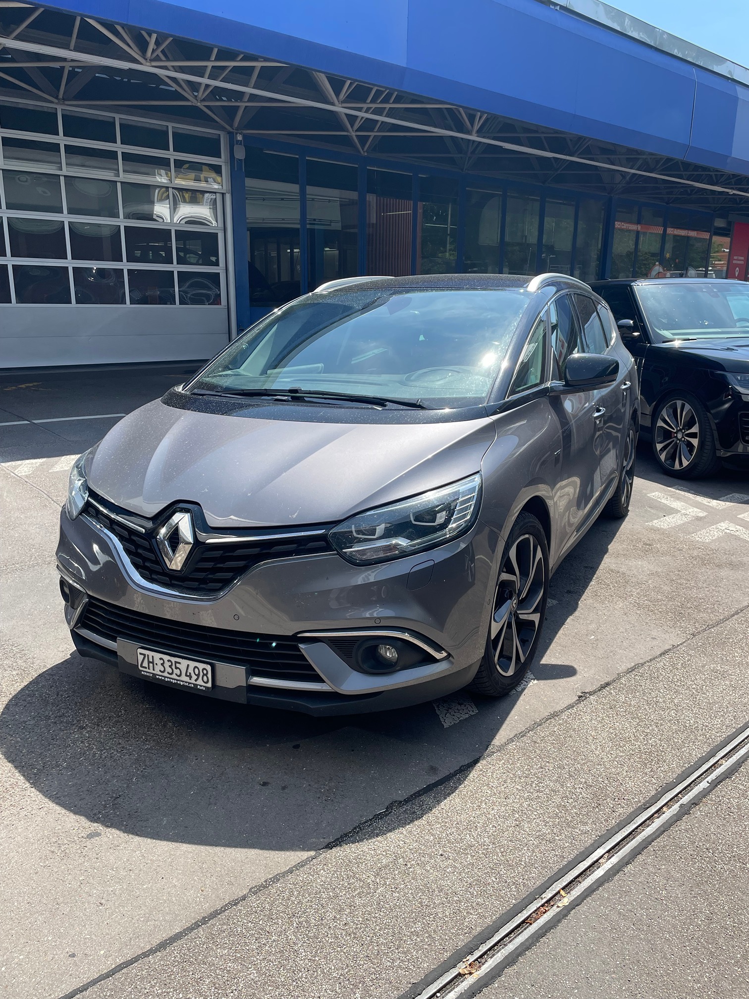 RENAULT Scenic Hybrid