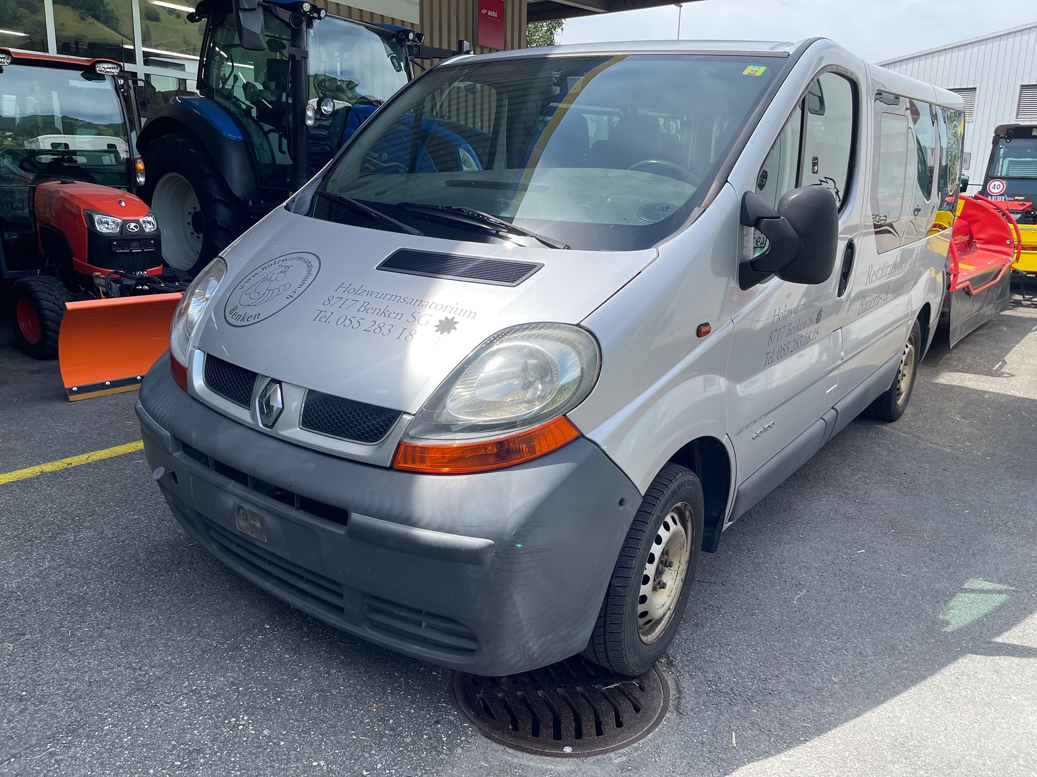 RENAULT Trafic dCi 100 — zdjęcie 2
