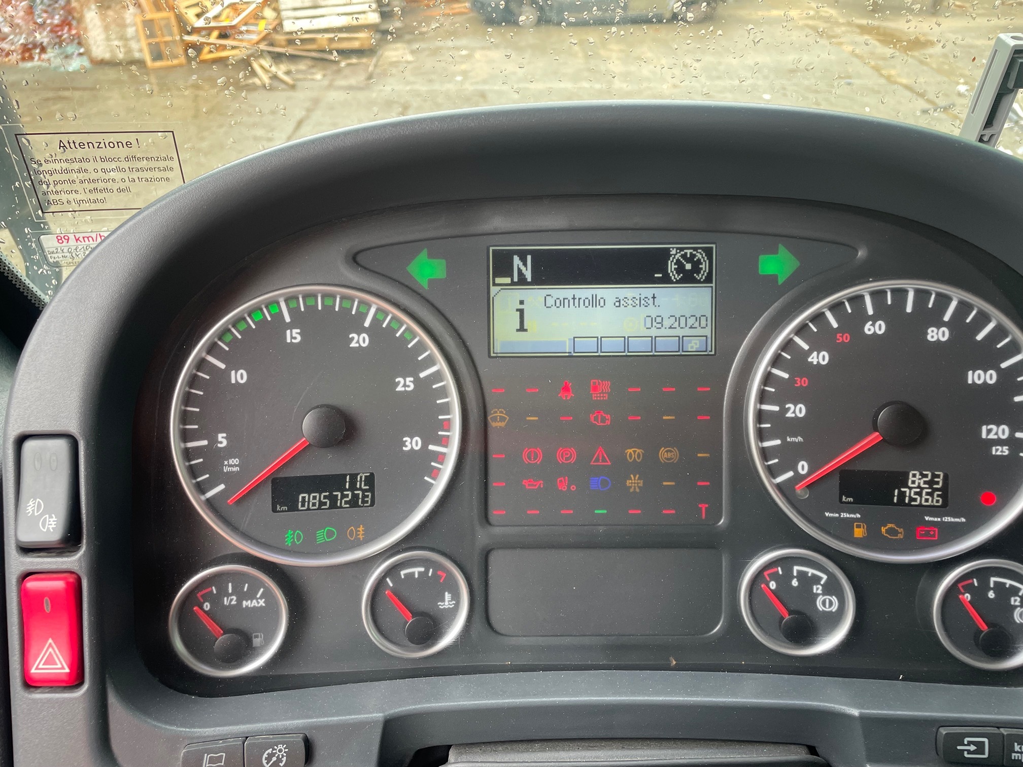 MAN 18.340 4x4  — zdjęcie 11