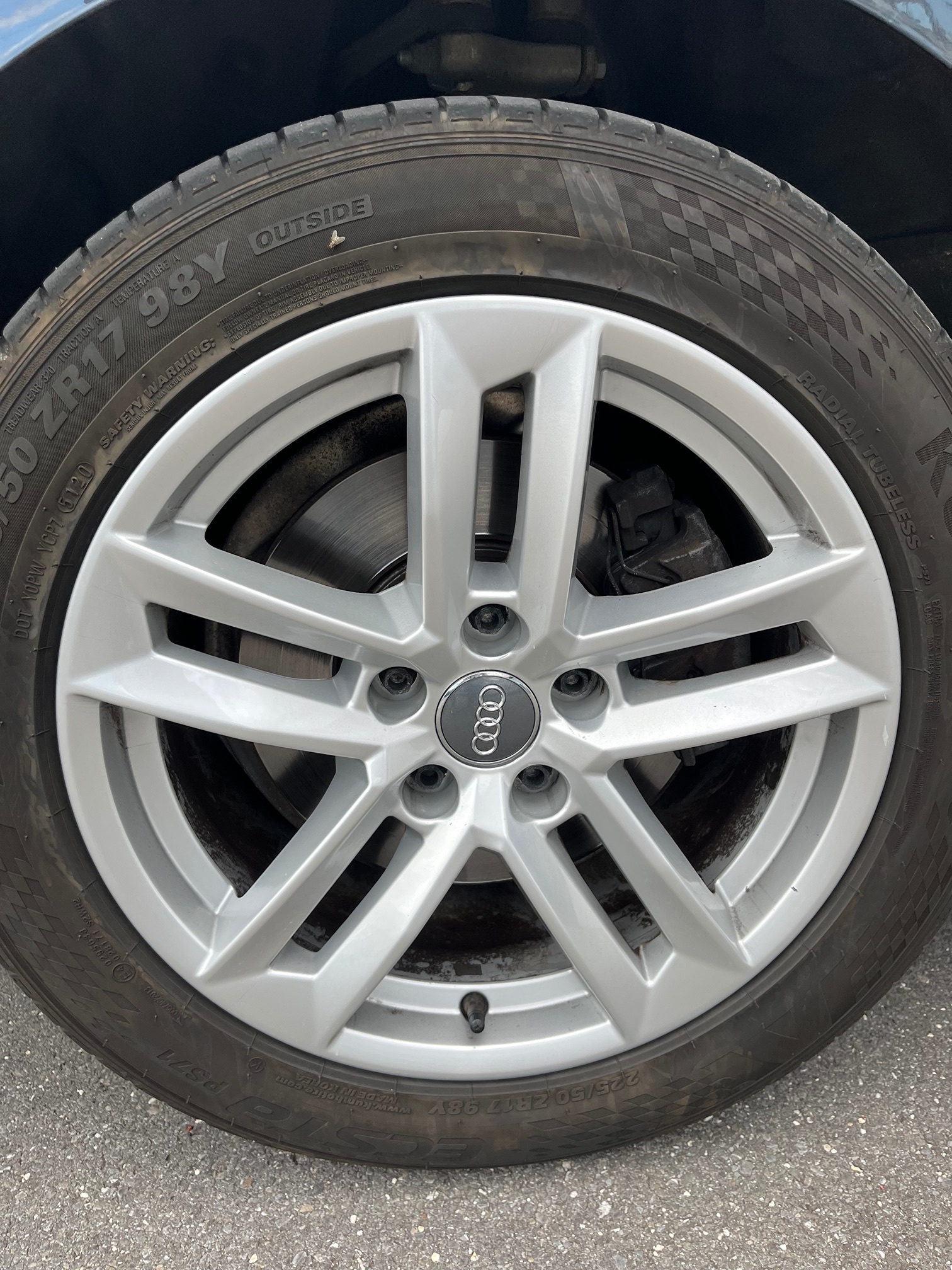 AUDI A4 Av. 2.0TDI — zdjęcie 6