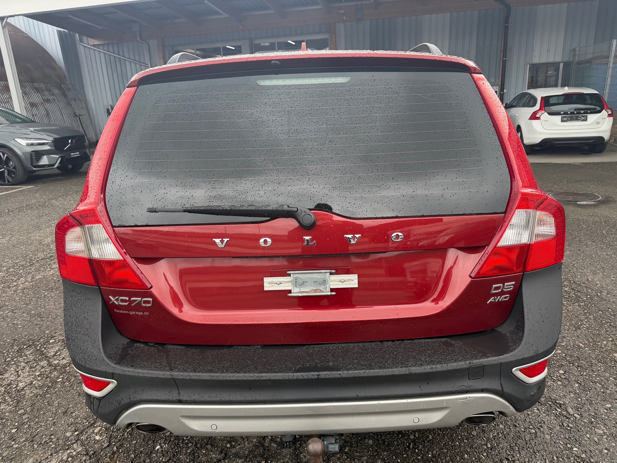 VOLVO XC70 D5 AWD — zdjęcie 13