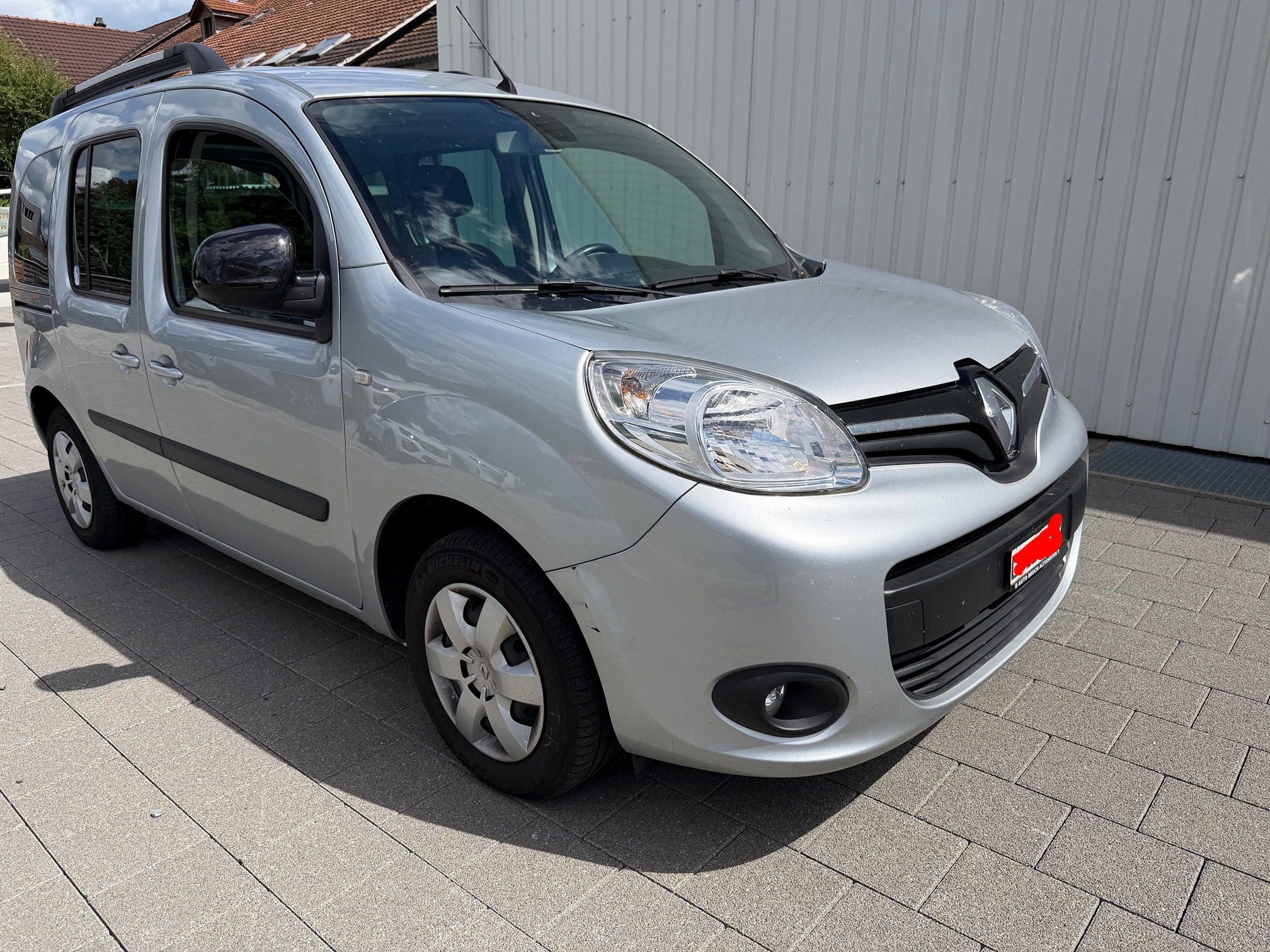 RENAULT Kangoo dCi 115 — zdjęcie 2