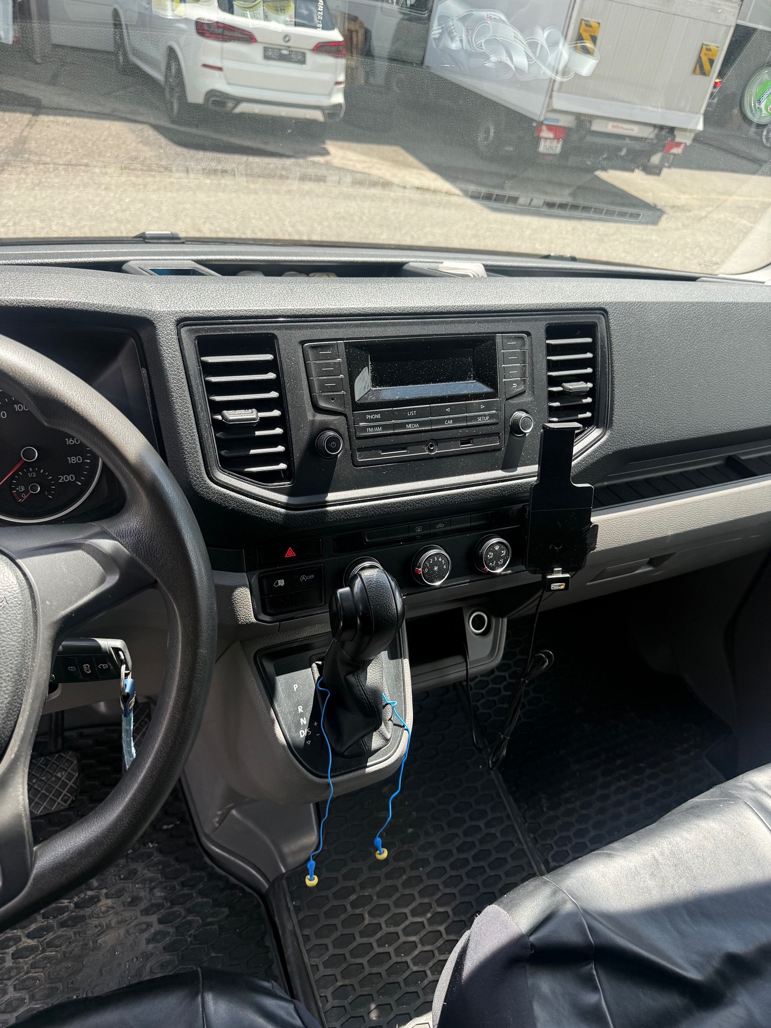 VW Crafter 35 BMT — zdjęcie 3