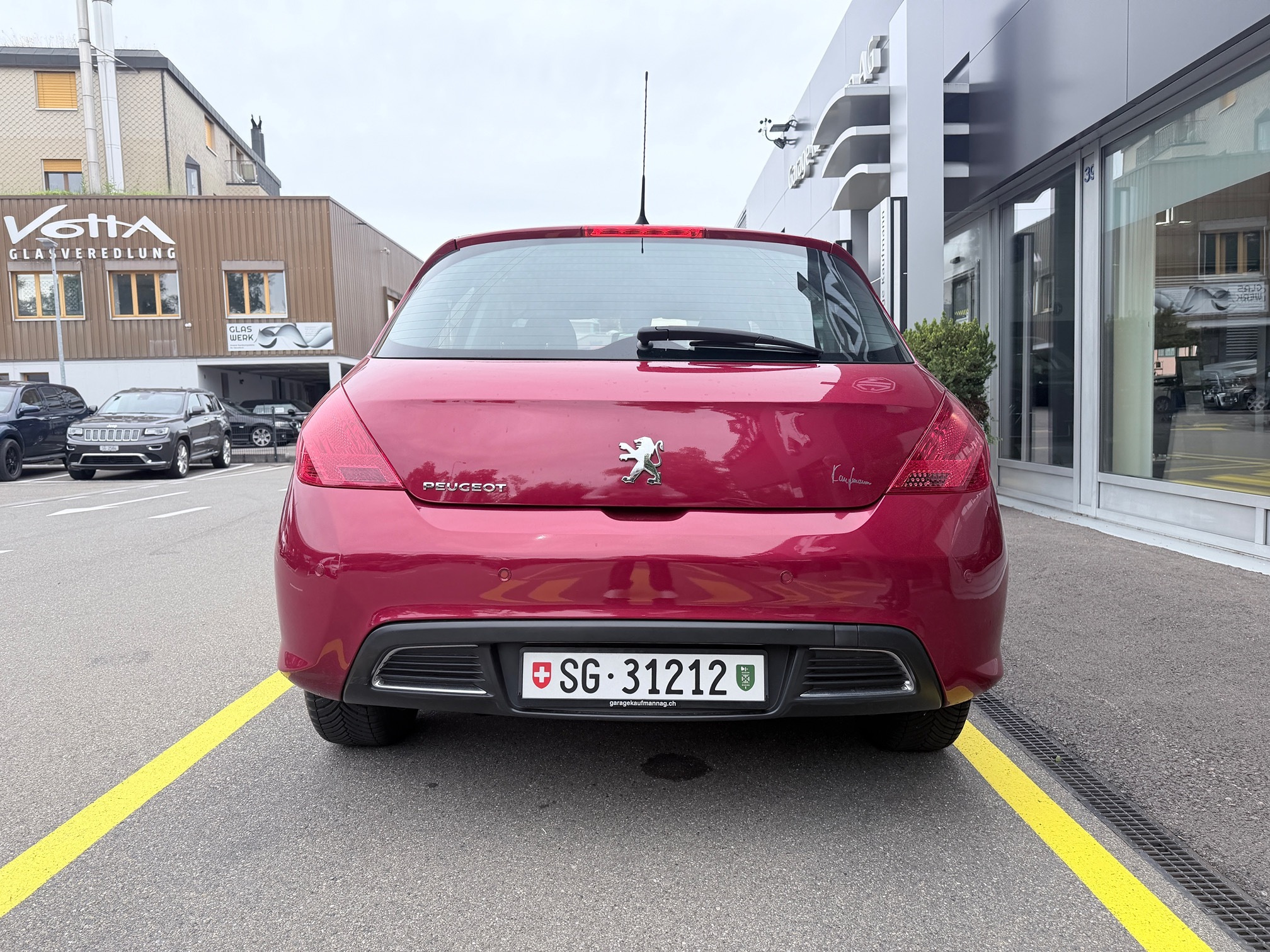 PEUGEOT 308 1.6i Turbo — zdjęcie 6