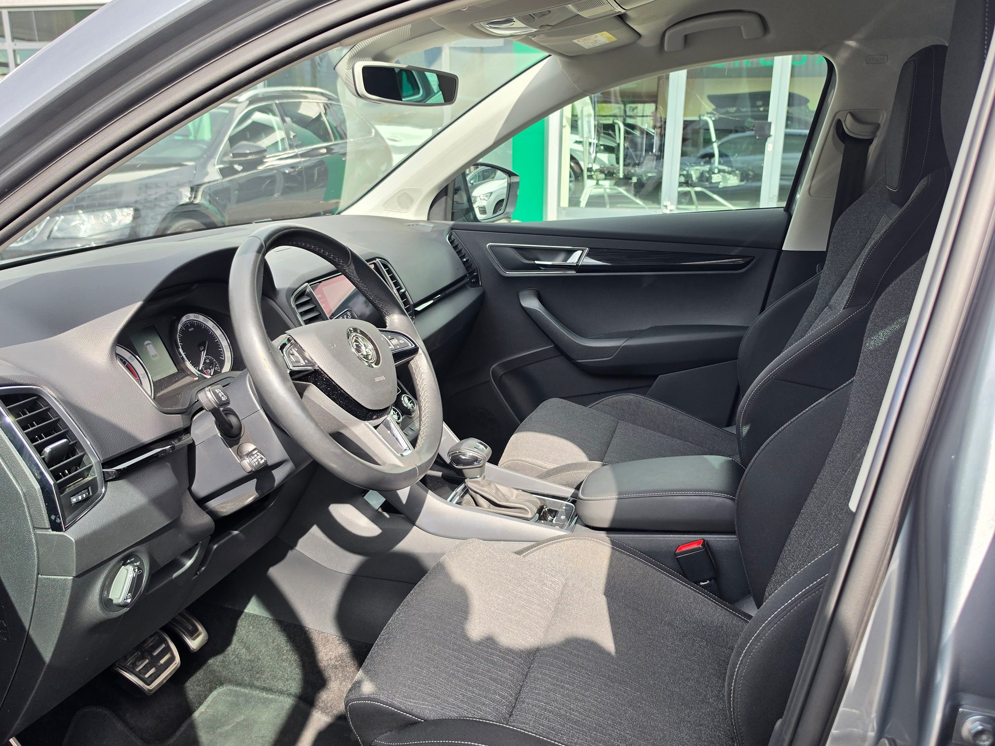 SKODA Karoq 1.5 TSI DSG Style — zdjęcie 10
