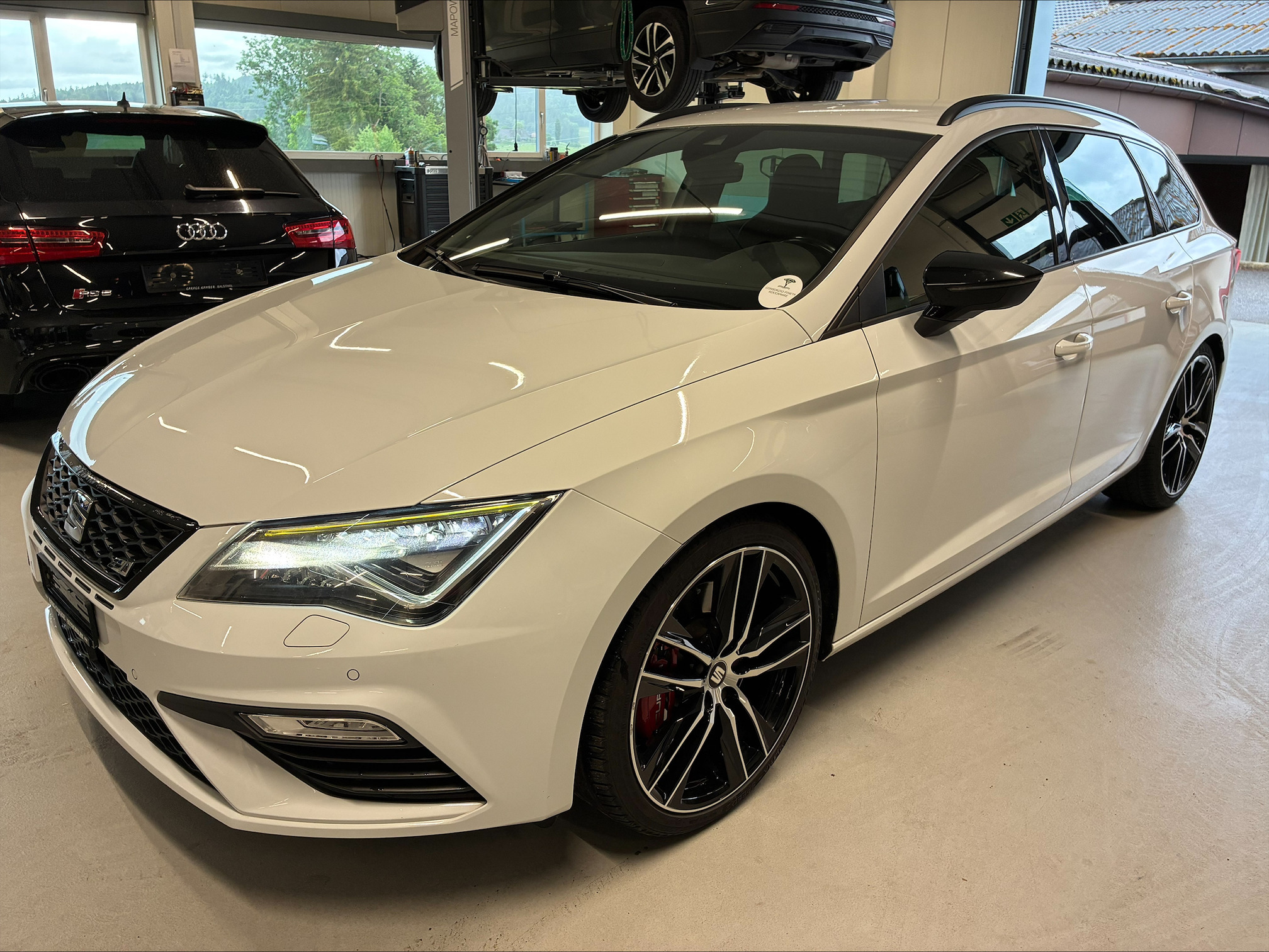 SEAT Leon ST Cupra — zdjęcie 4