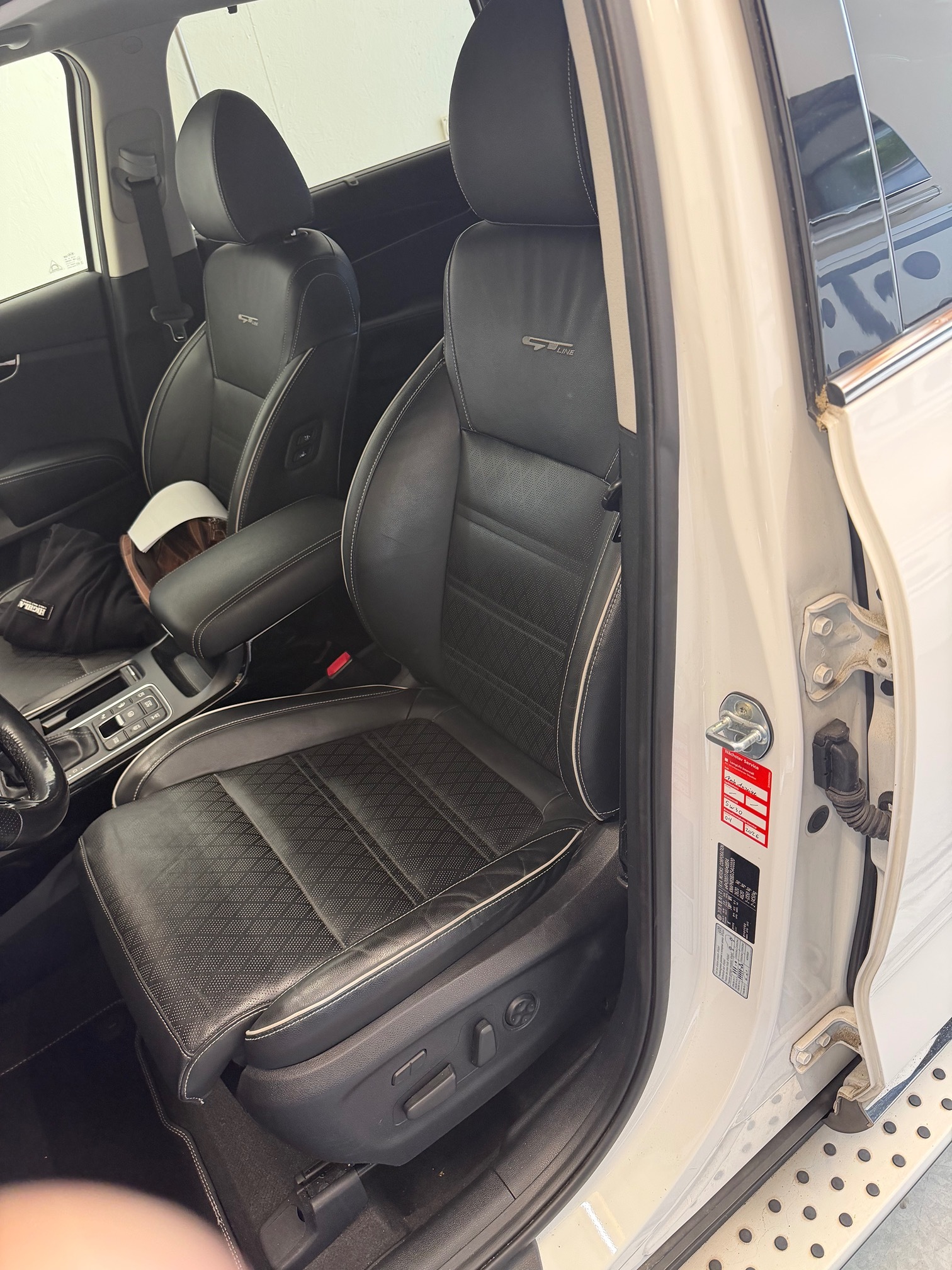 KIA Sorento IV 2.2 — zdjęcie 12