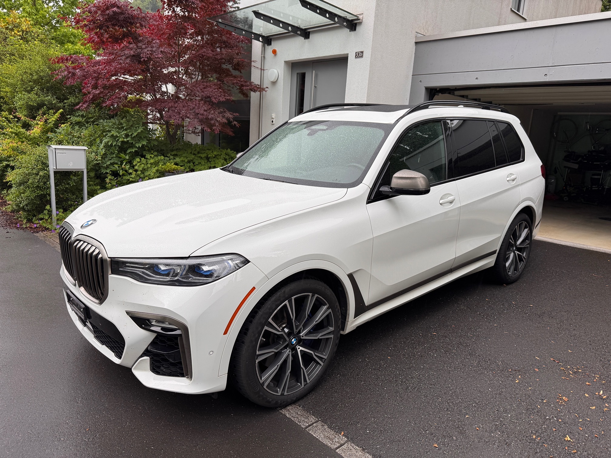 BMW X7 M50i — zdjęcie 2