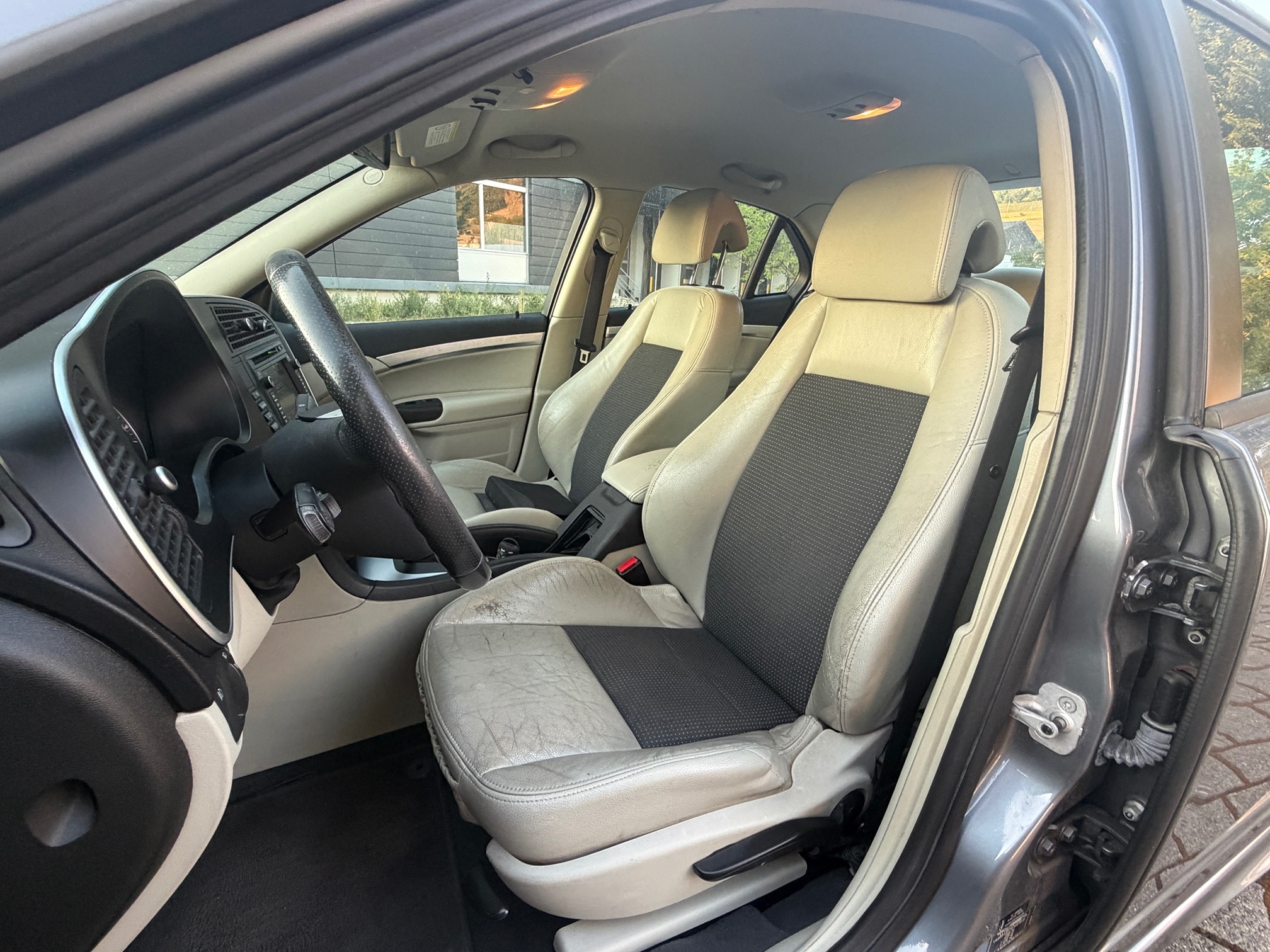 SAAB 9-3 Sport 2.0 — zdjęcie 13