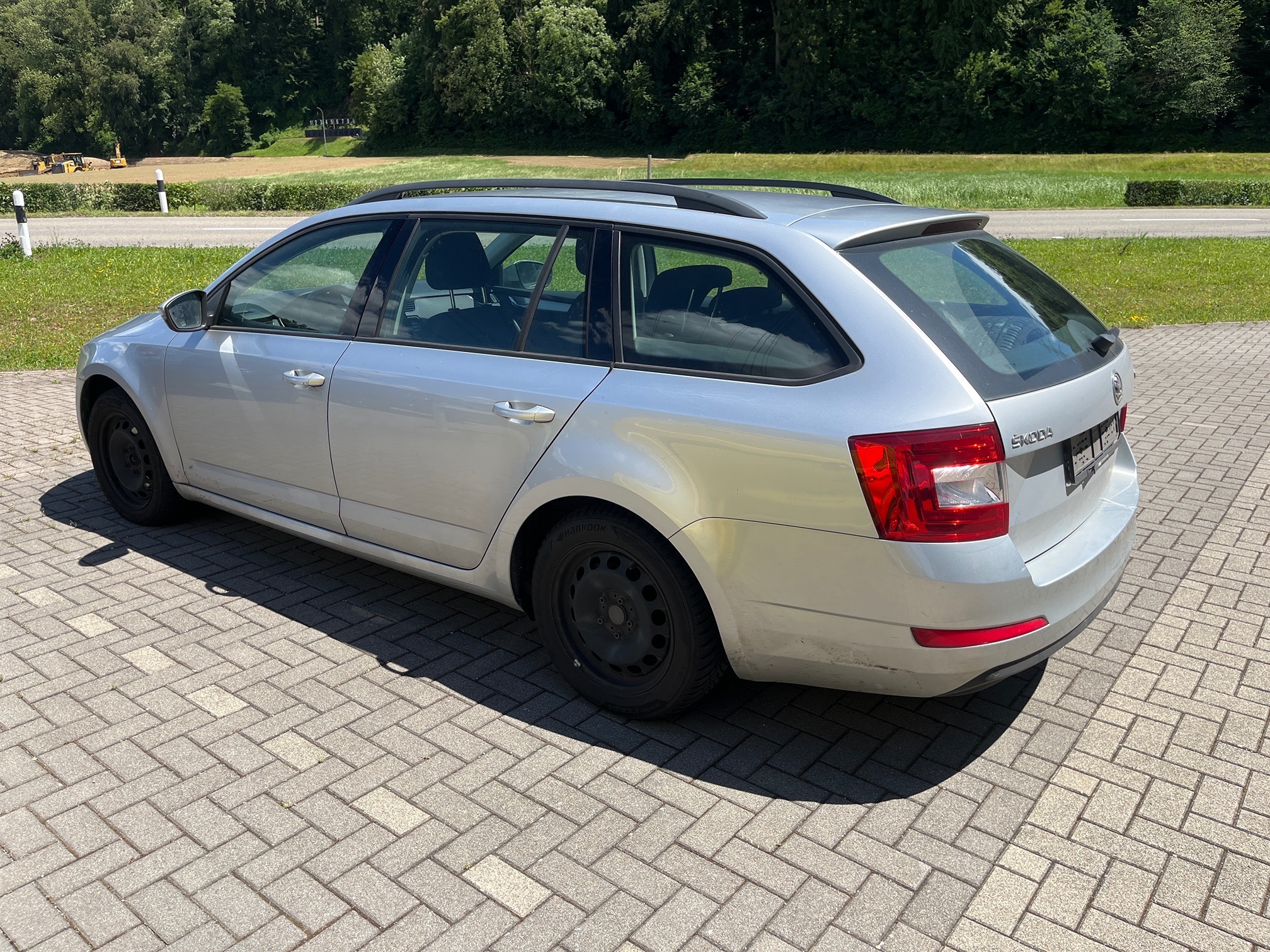 SKODA Octavia 1.4 Combi — zdjęcie 3