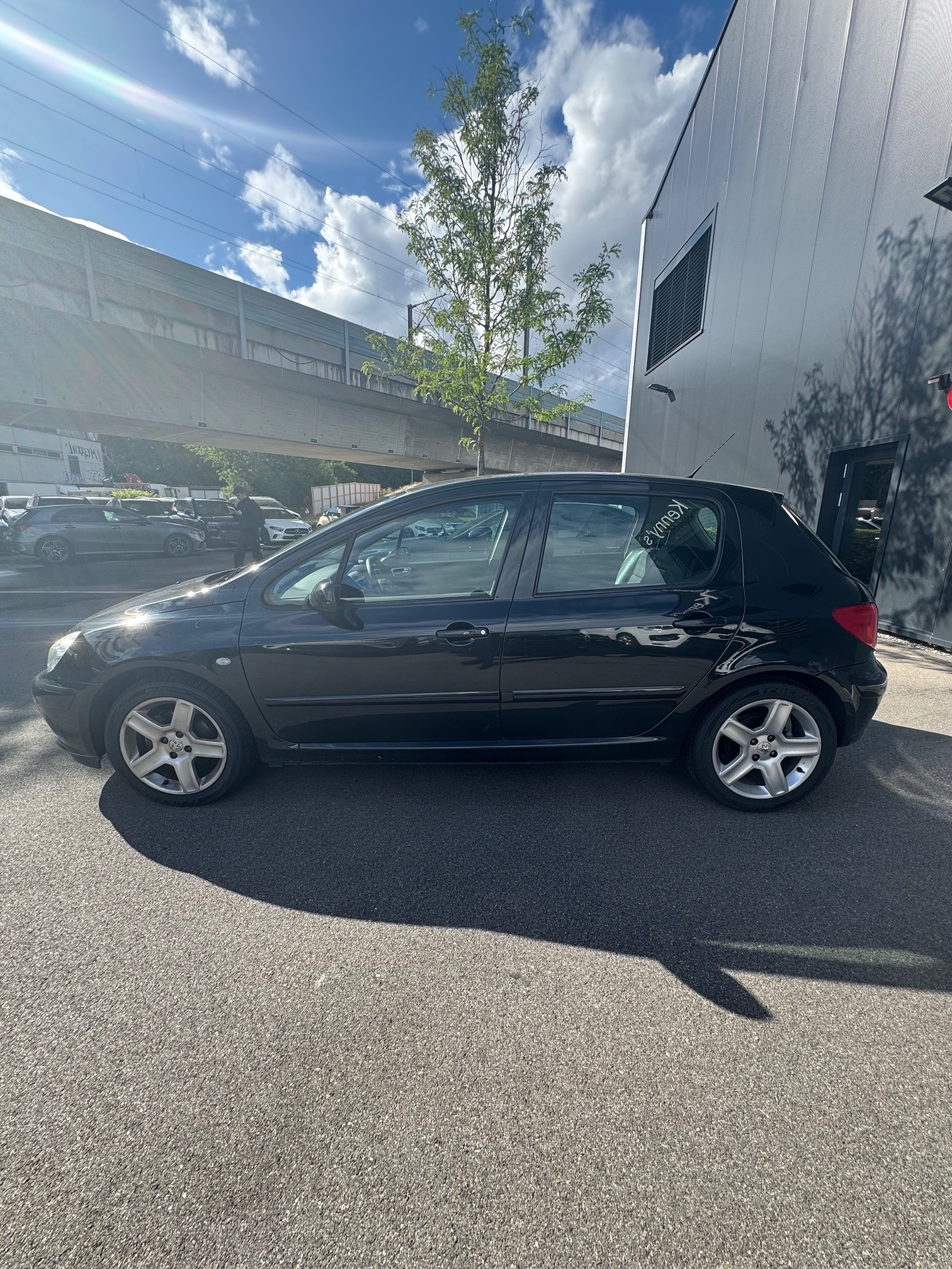 PEUGEOT 307 2.0i — zdjęcie 8