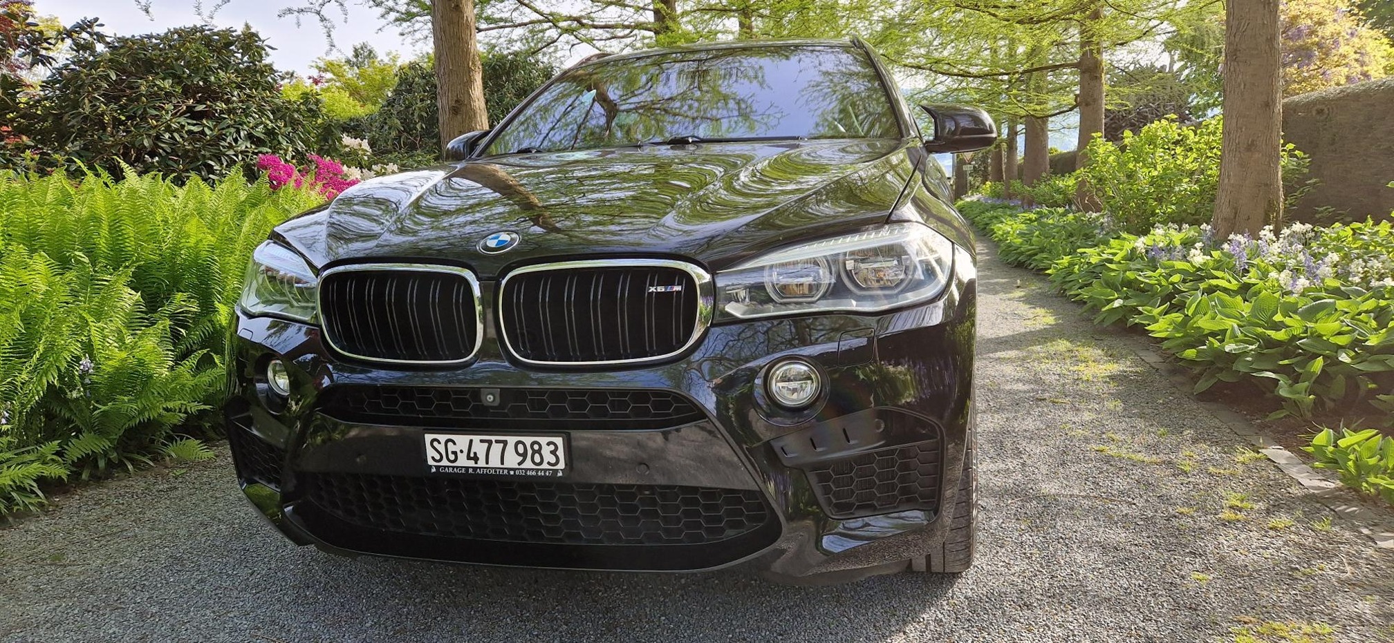 BMW X6 M — zdjęcie 2
