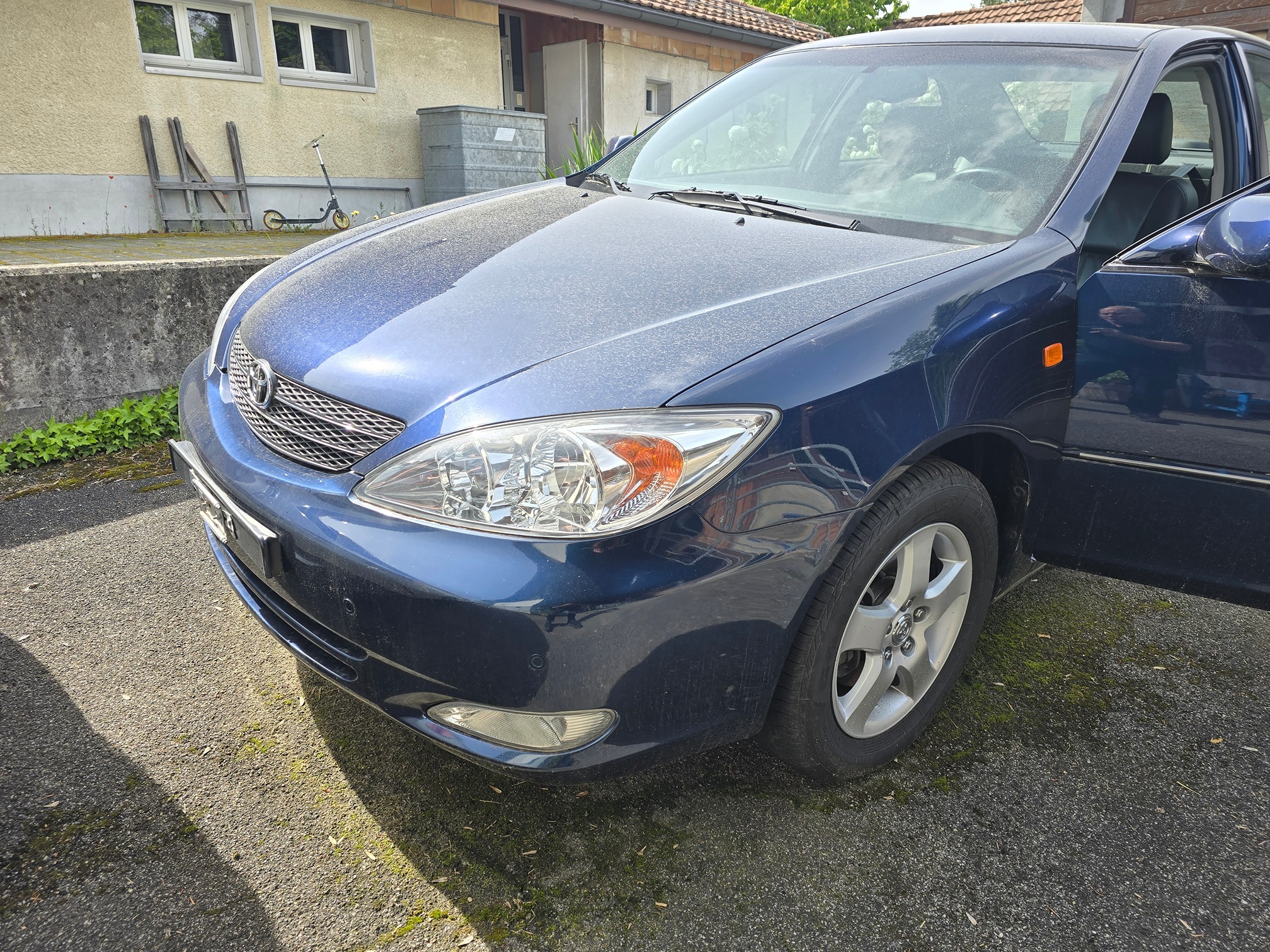 TOYOTA Camry 3.0 V6 — zdjęcie 1