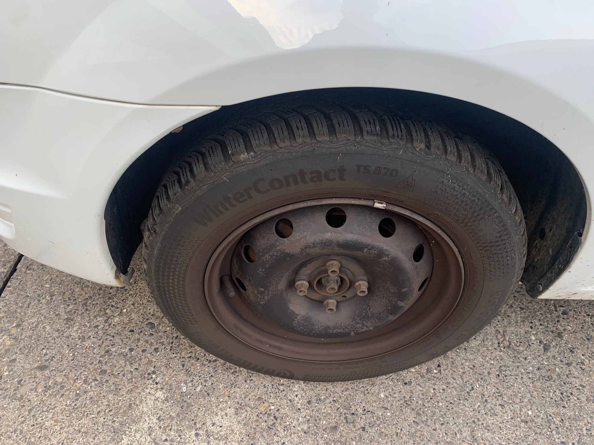DACIA Logan 1.6 — zdjęcie 9
