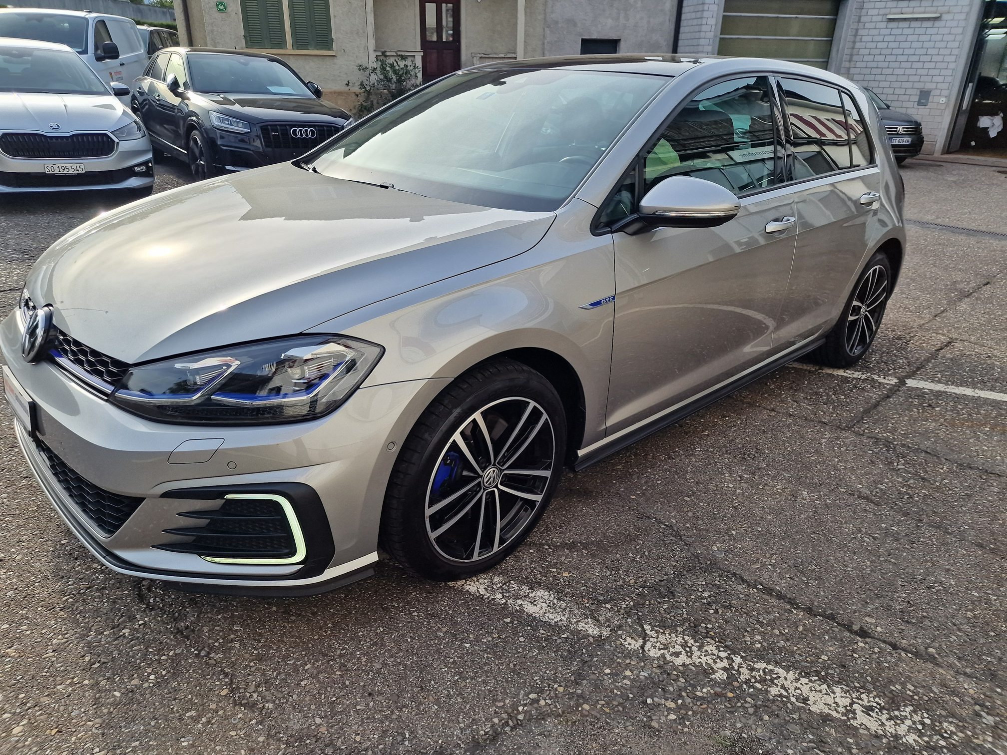 VW Golf GTE — zdjęcie 2