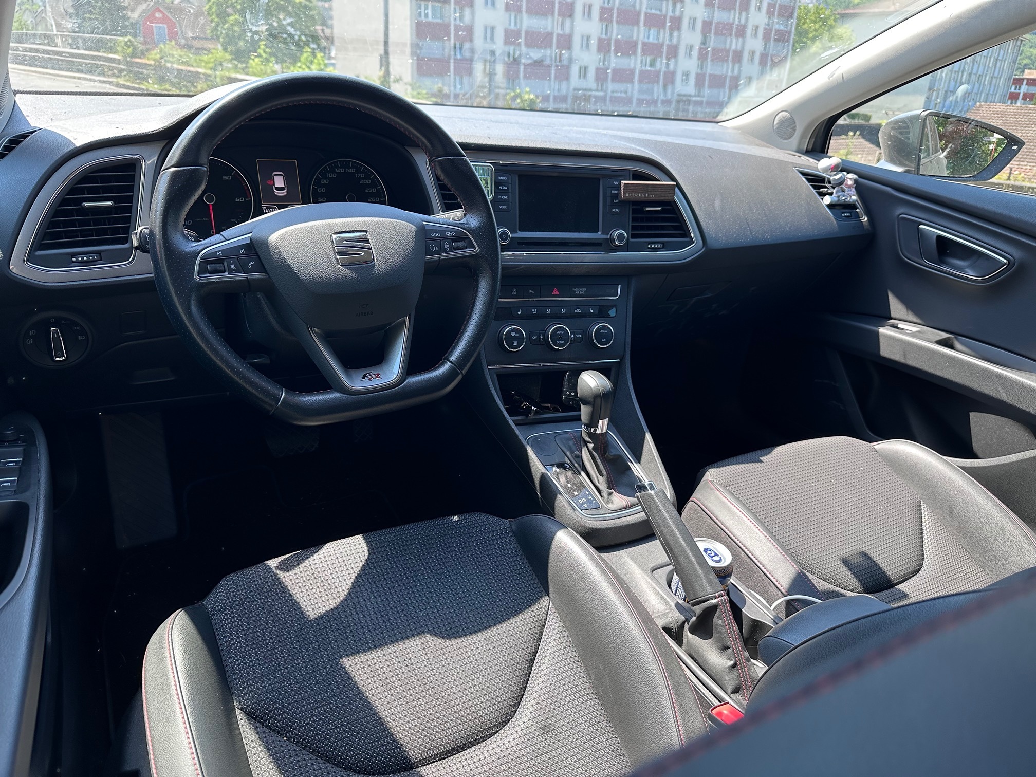 SEAT Leon ST 2.0 — zdjęcie 7
