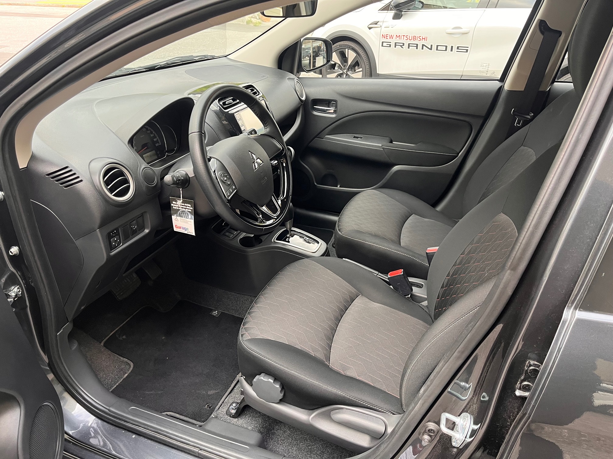 MITSUBISHI Space Star 1.2 Automat — zdjęcie 14