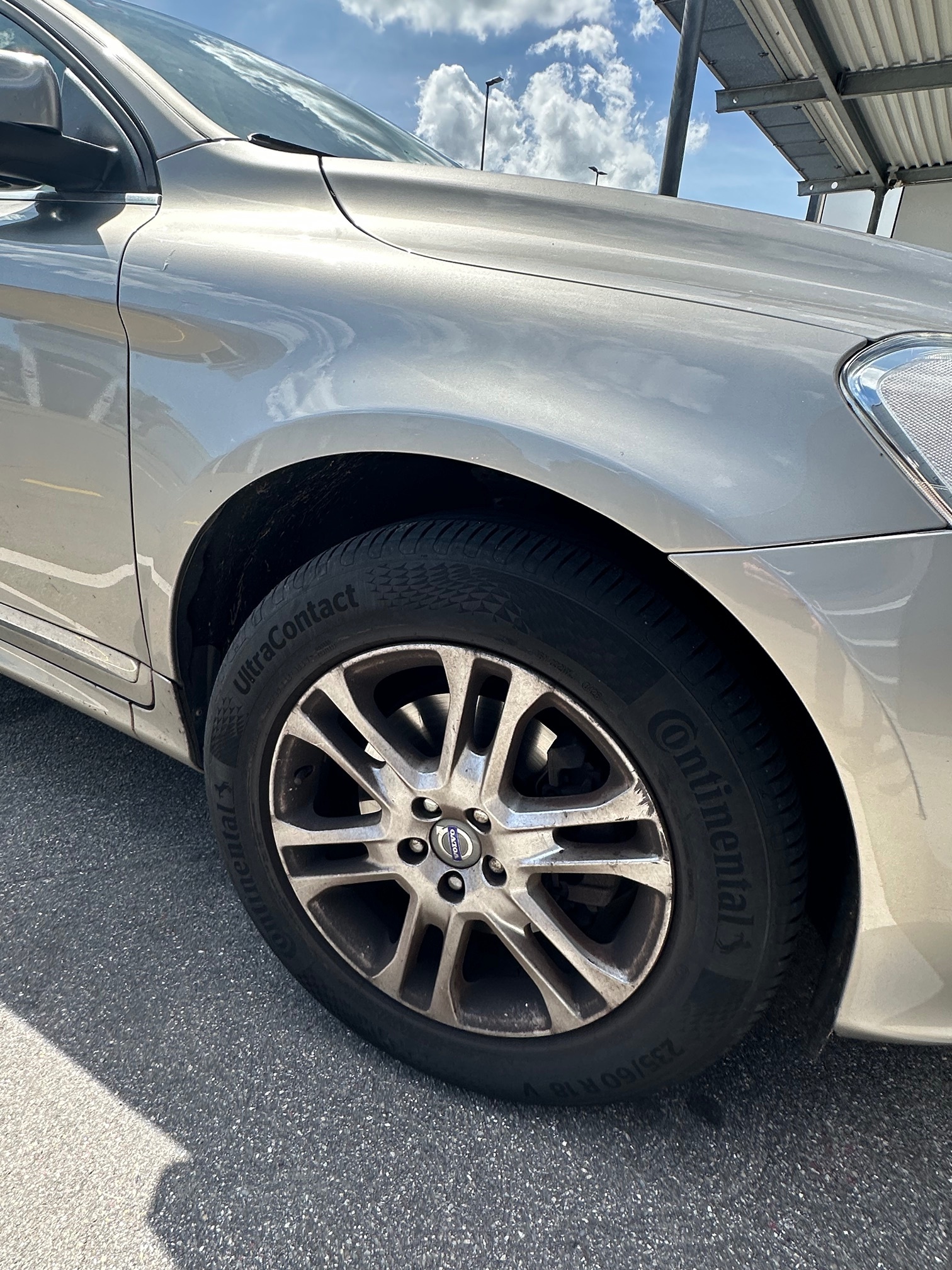 VOLVO XC60 D5 AWD — zdjęcie 11