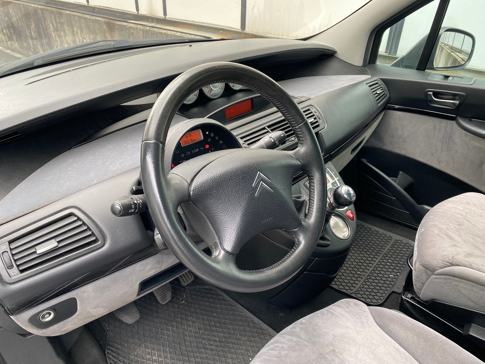 CITROEN C8 2.0 HDi FAP 7 Sitze — zdjęcie 8