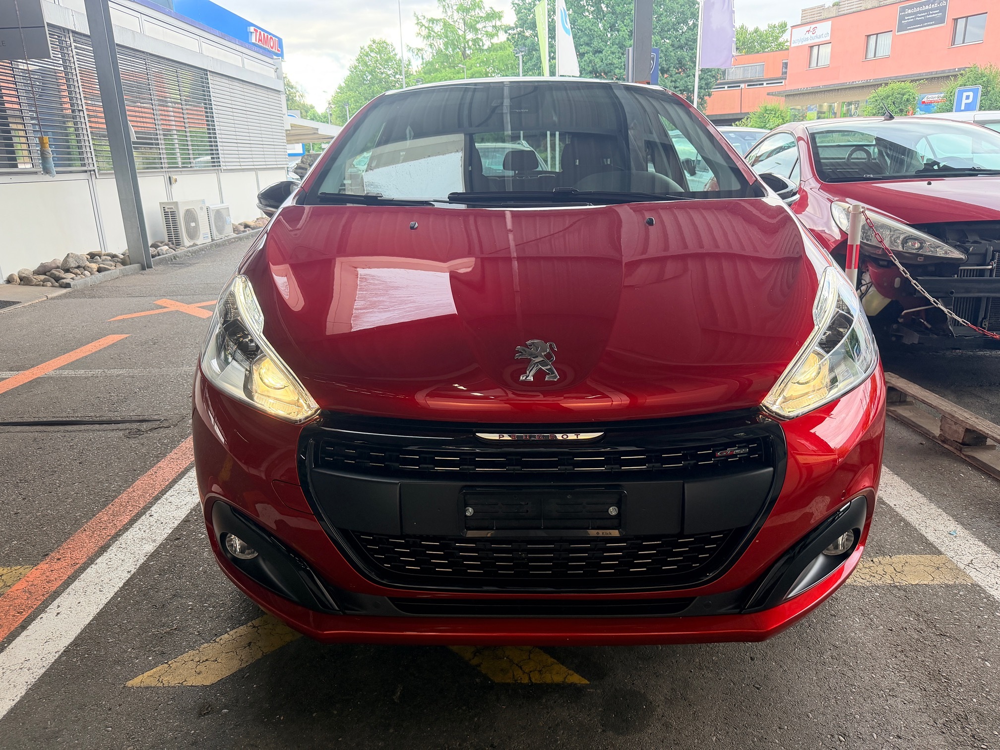 PEUGEOT 208 1.2i STT — zdjęcie 3