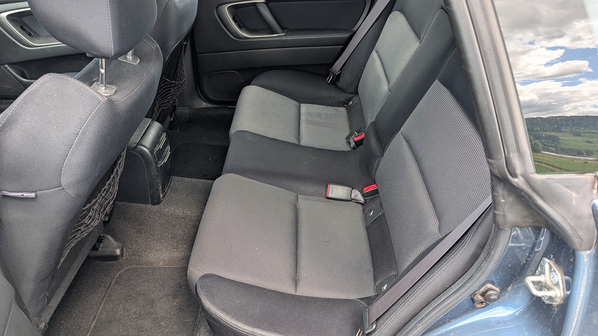 SUBARU Legacy 2.0 AWD — zdjęcie 7