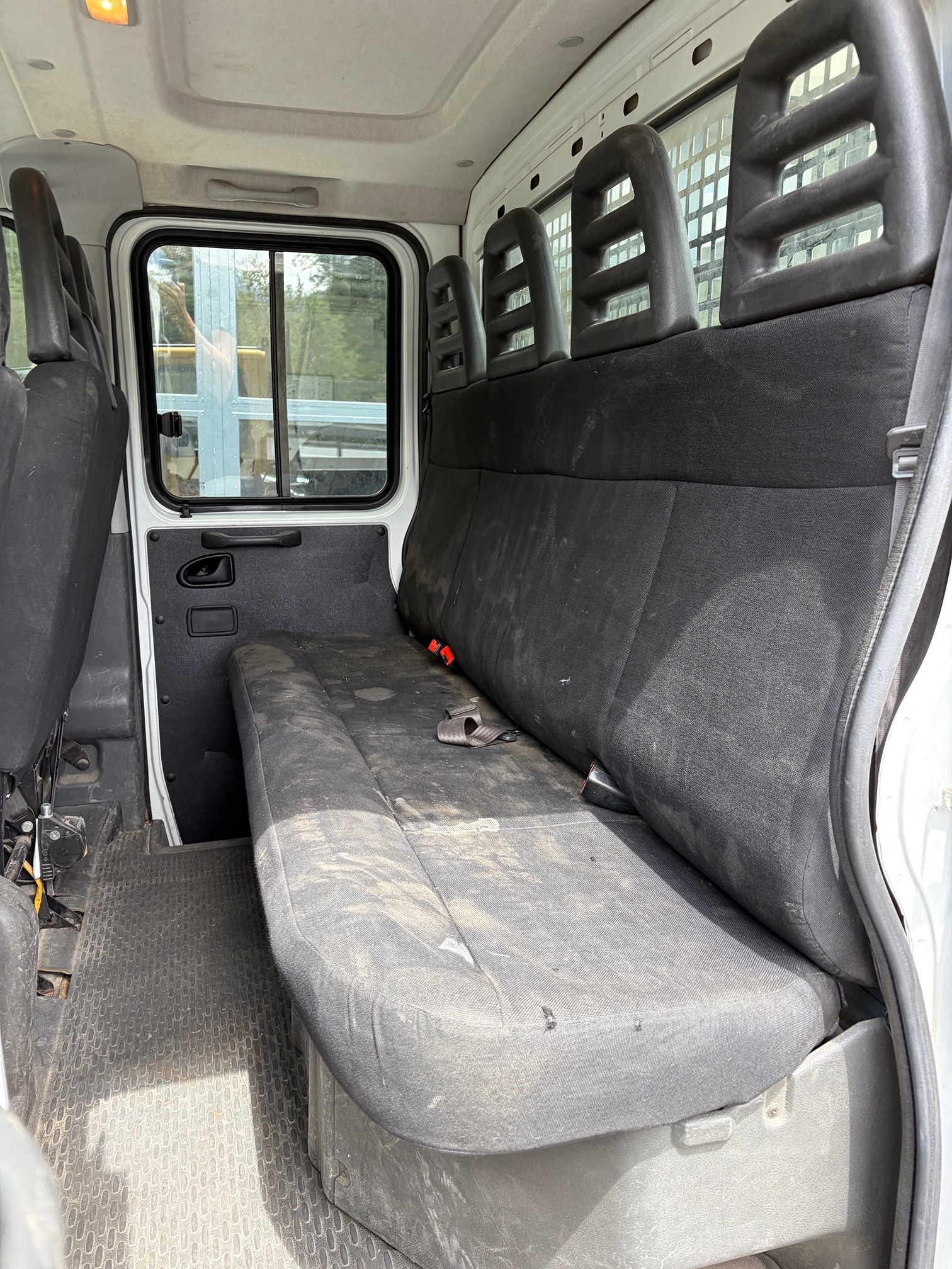 IVECO 29L11 Daily — zdjęcie 9