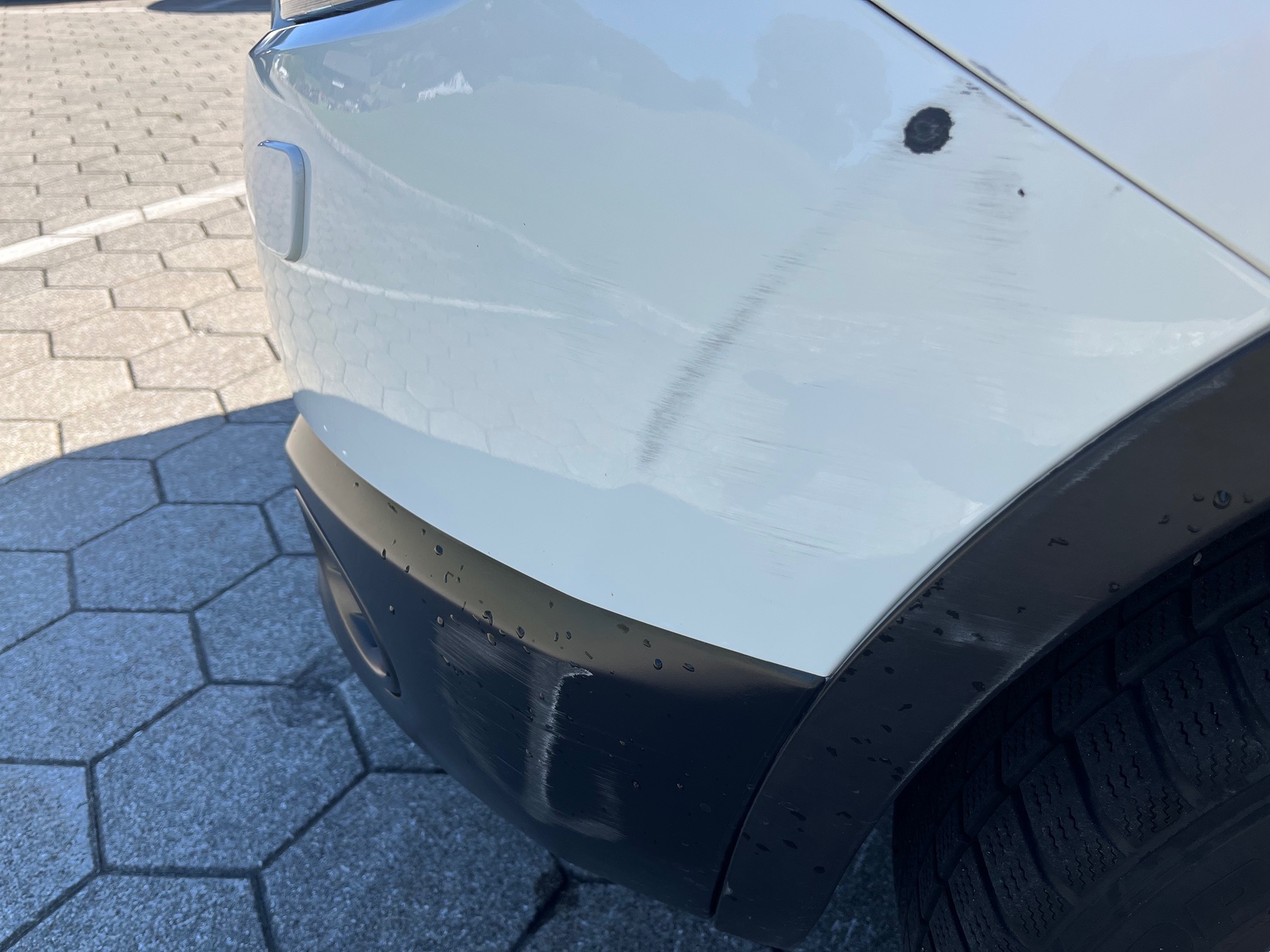 NISSAN Qashqai 2.0 4x4 — zdjęcie 13