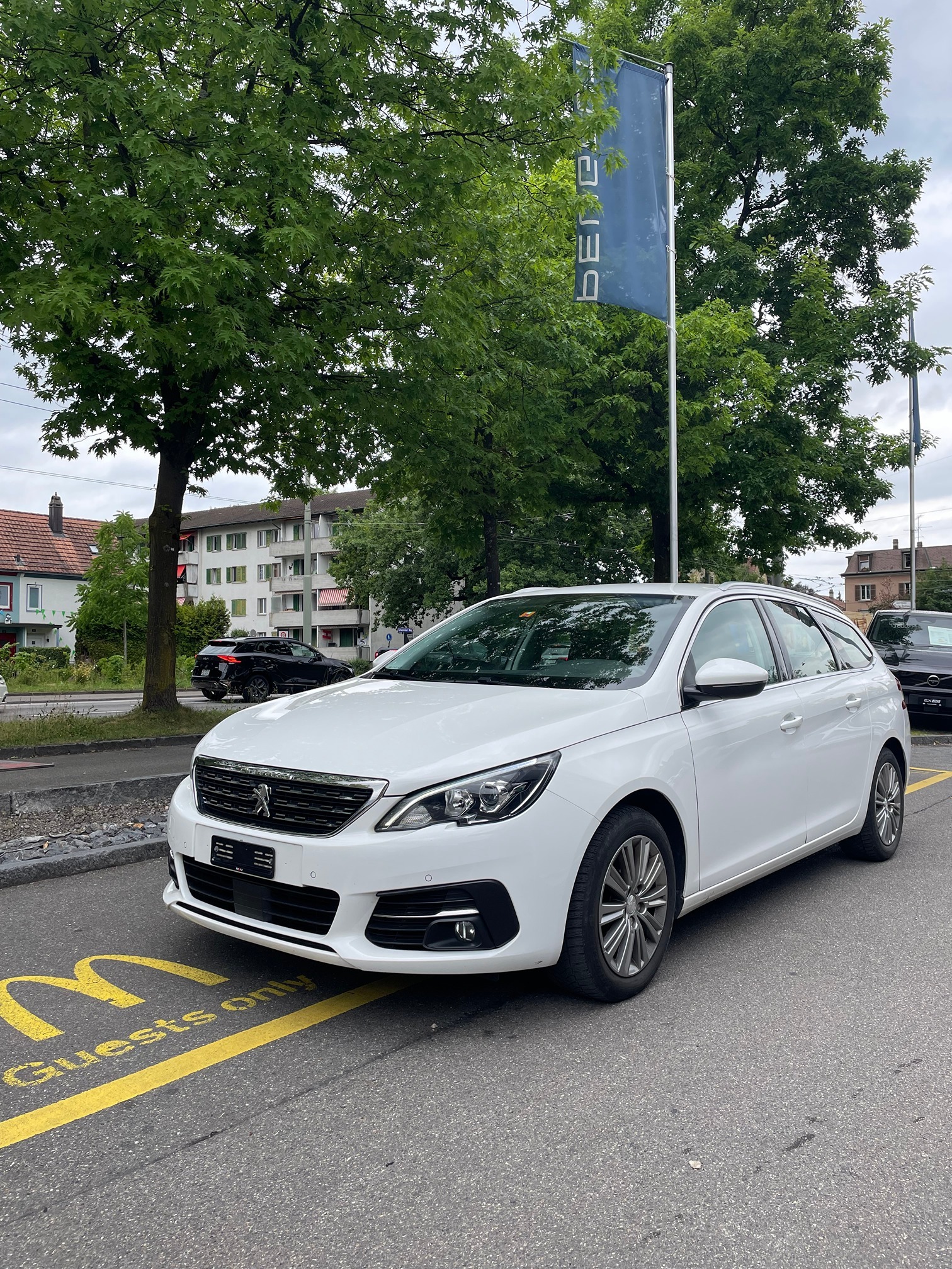 PEUGEOT 308 1.5 HDi STT — zdjęcie 1