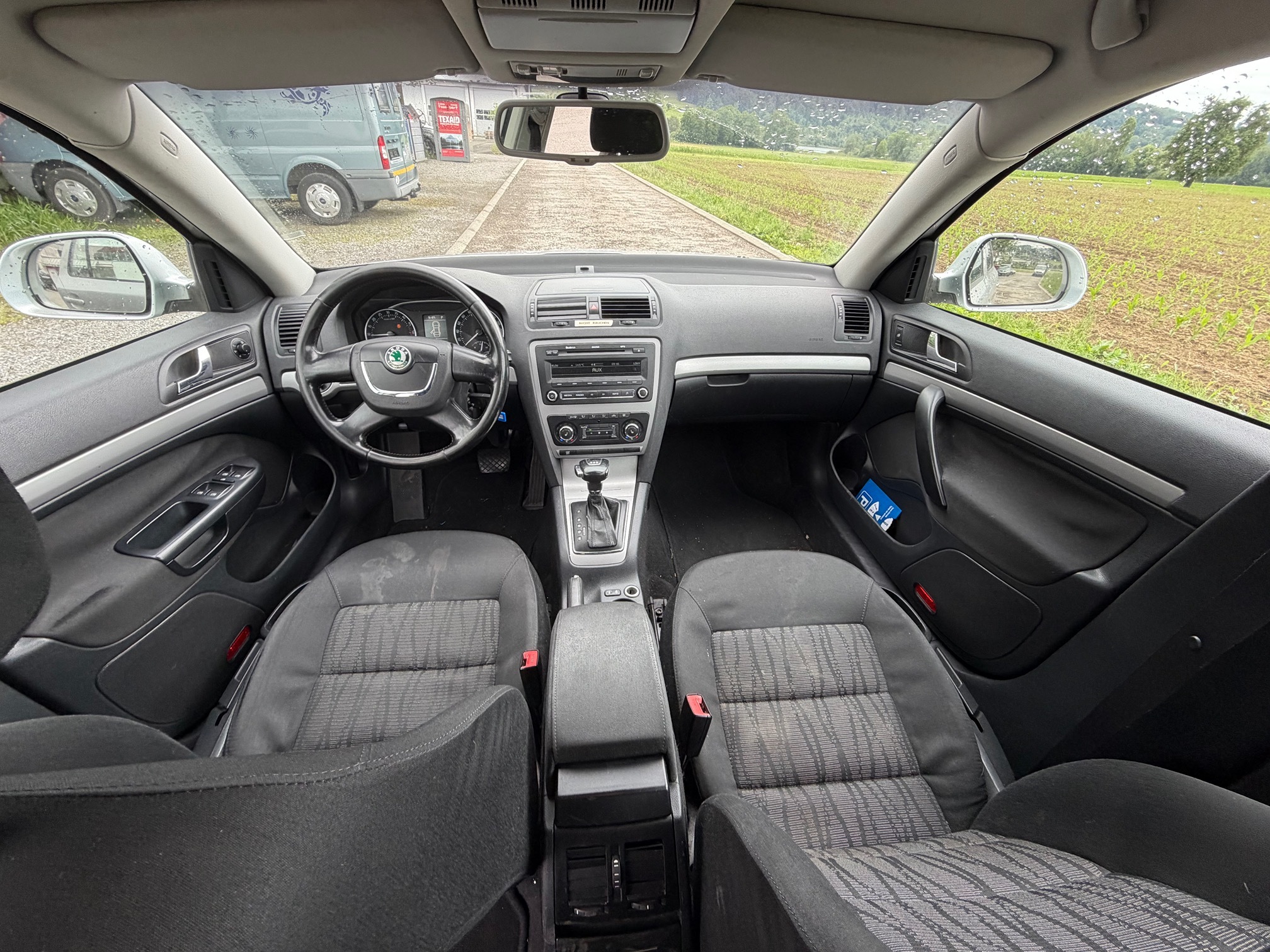 SKODA Octavia C 2.0TDI — zdjęcie 10