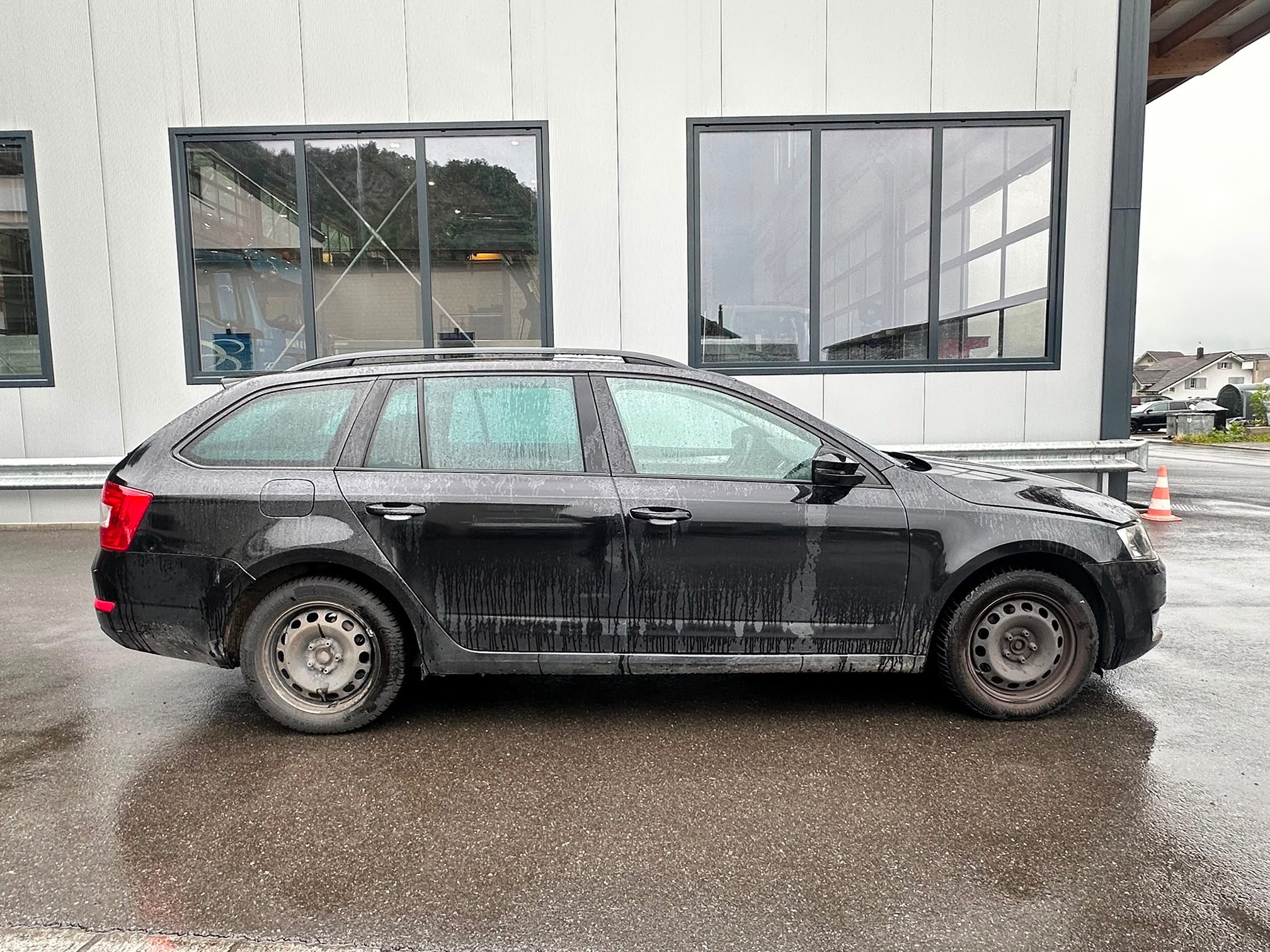SKODA Octavia 2.0TDI — zdjęcie 4