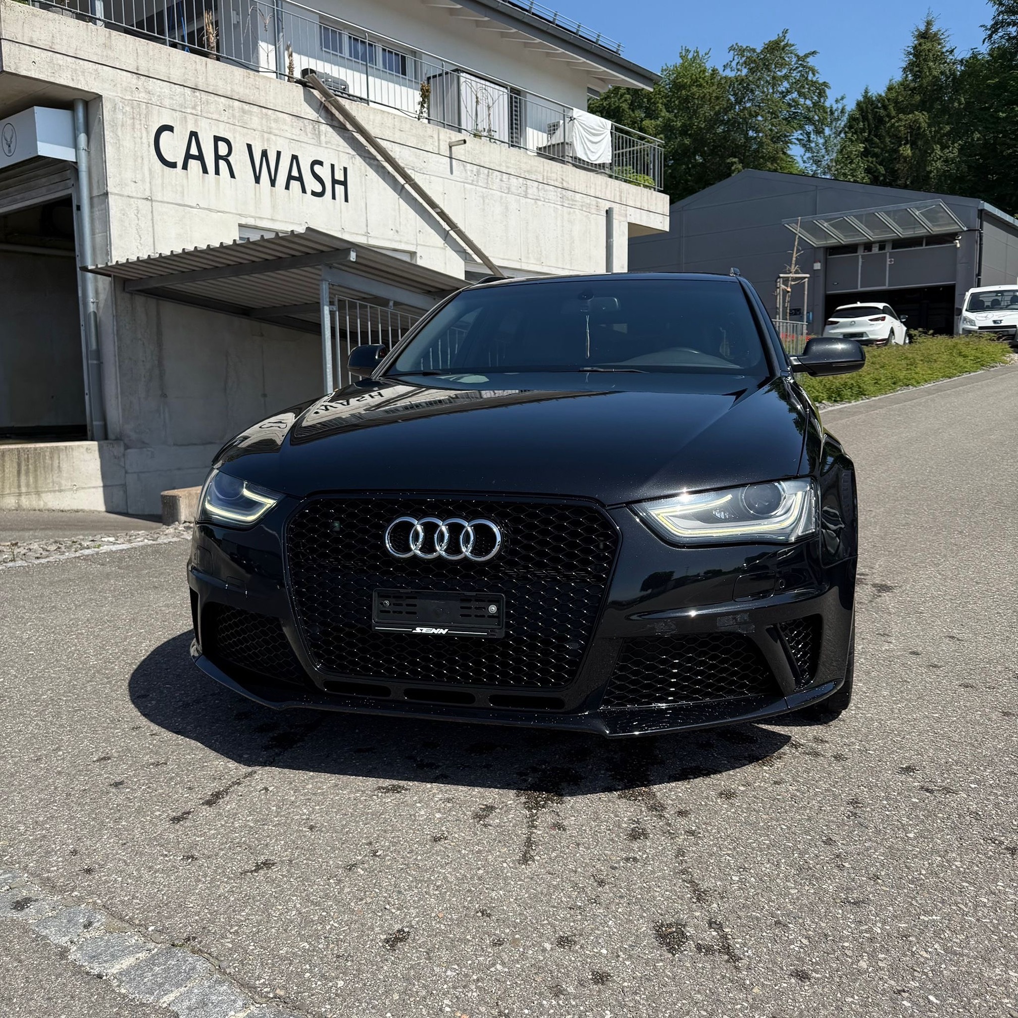 AUDI RS4 AVANT — zdjęcie 2